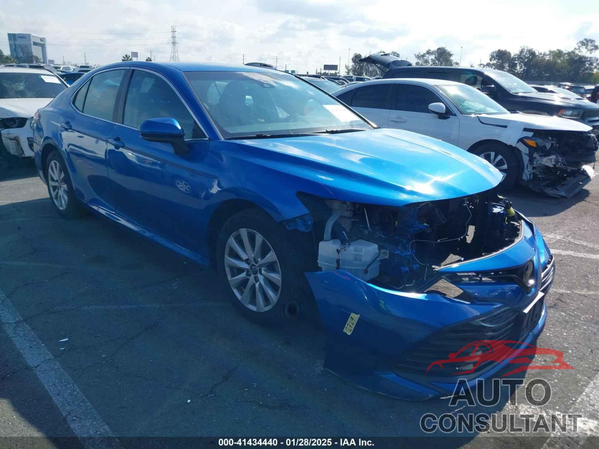 TOYOTA CAMRY 2019 - 4T1B11HK6KU236645