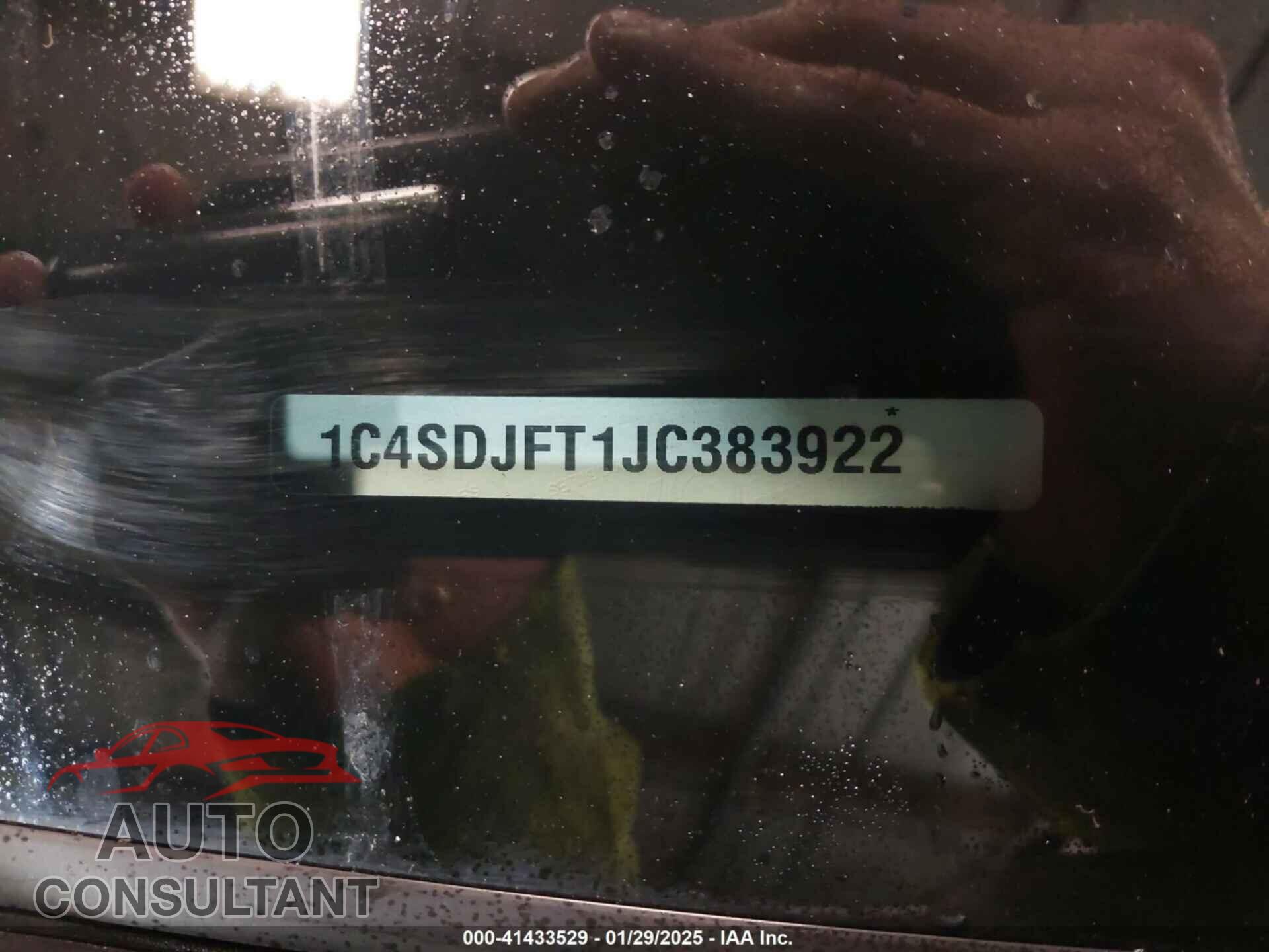 DODGE DURANGO 2018 - 1C4SDJFT1JC383922