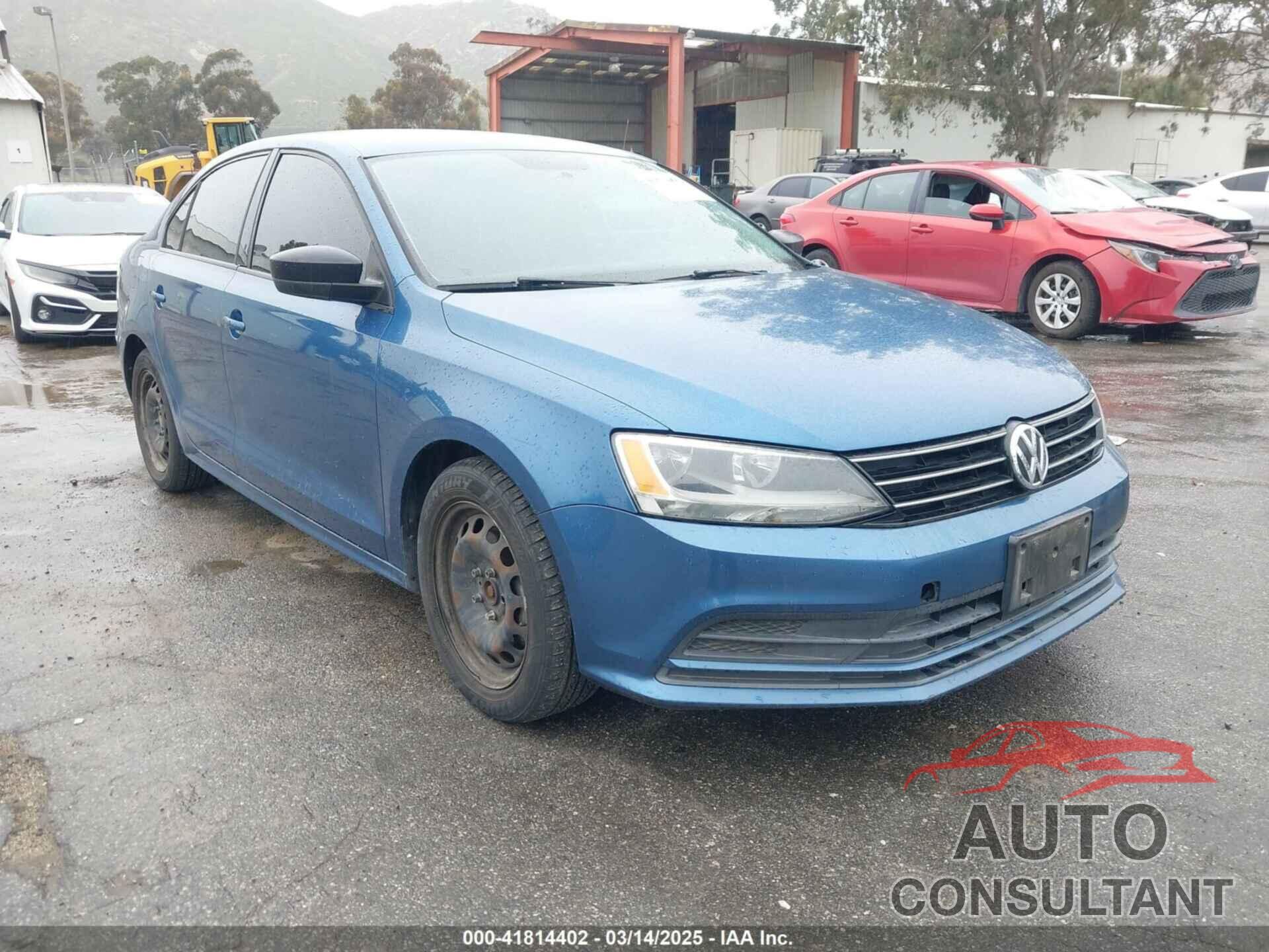 VOLKSWAGEN JETTA 2015 - 3VWLA7AJ1FM301079