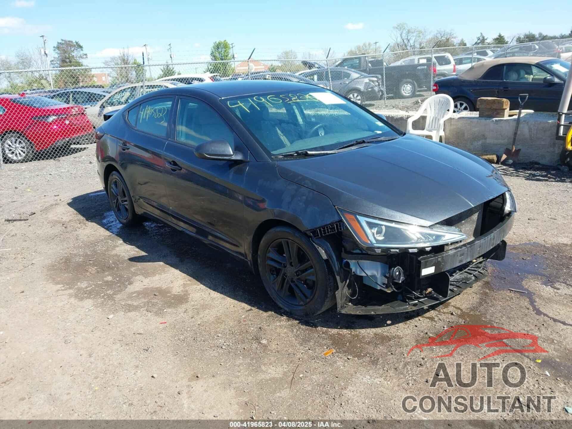 HYUNDAI ELANTRA 2019 - 5NPD84LF7KH401035