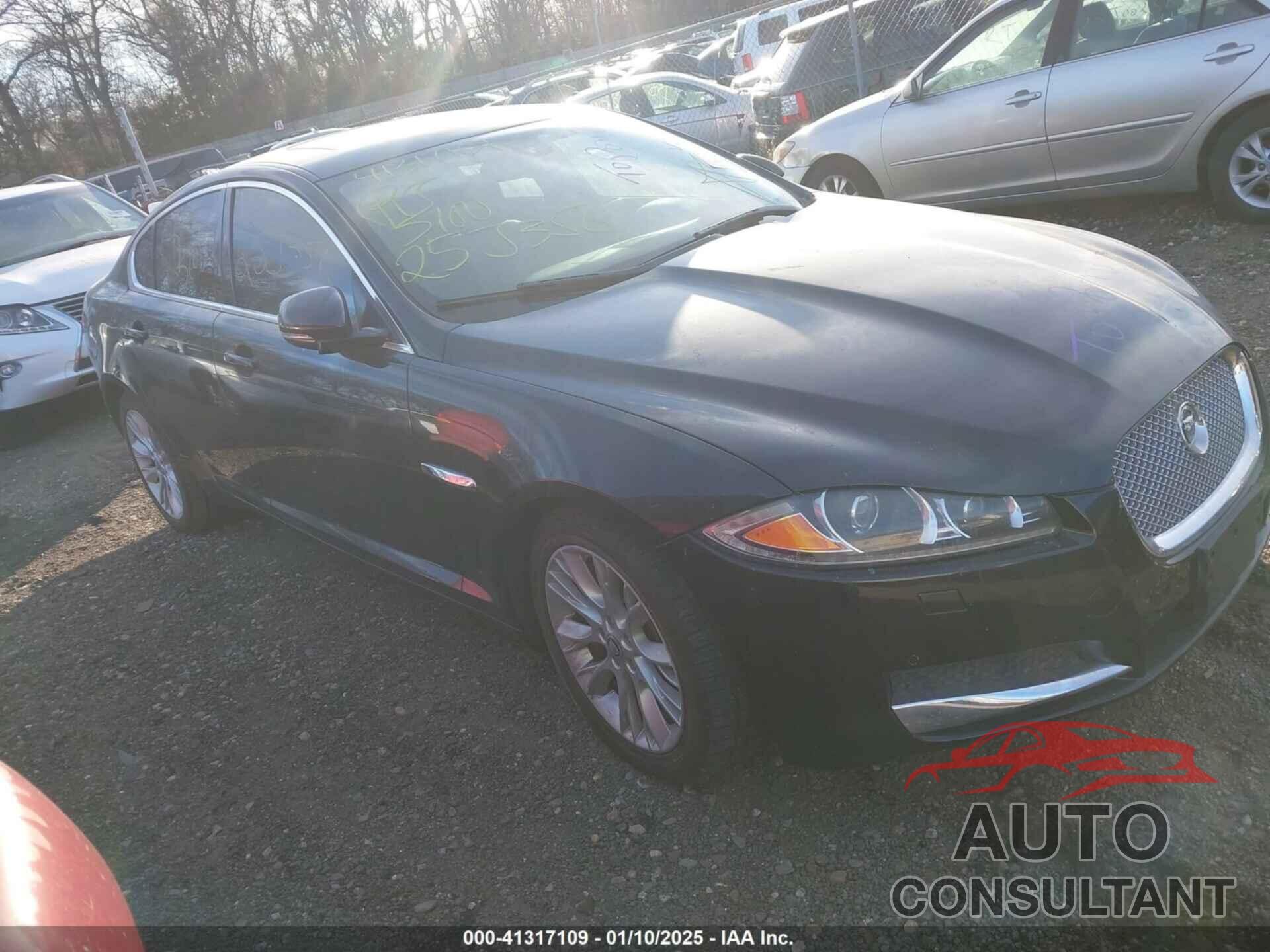 JAGUAR XF 2013 - SAJWA0E76D8S71344