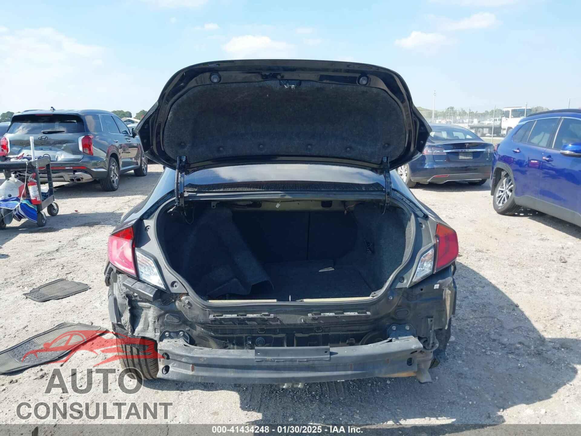HONDA CIVIC 2016 - 2HGFC4B58GH311524