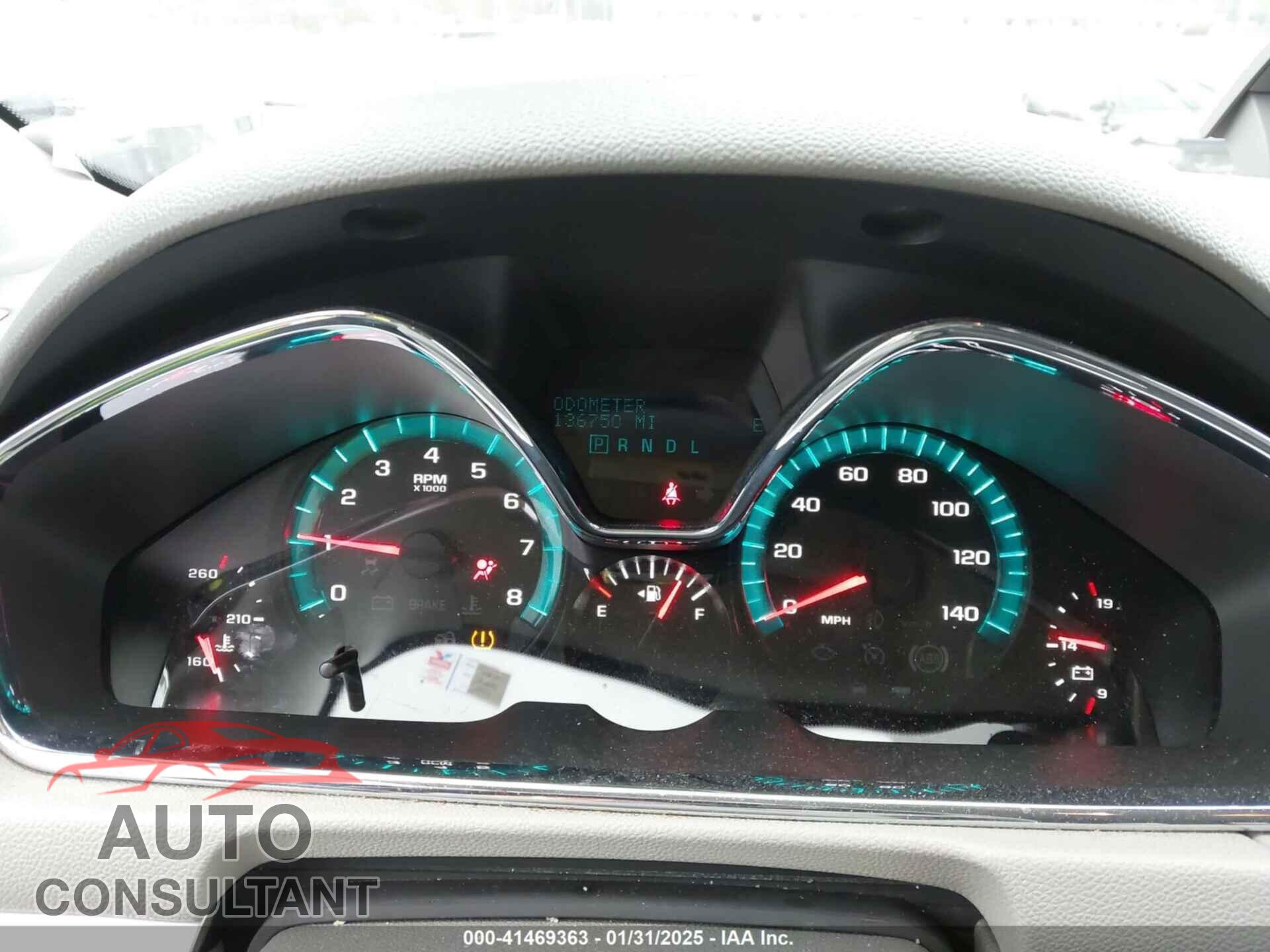 CHEVROLET TRAVERSE 2014 - 1GNKRFKD3EJ209176