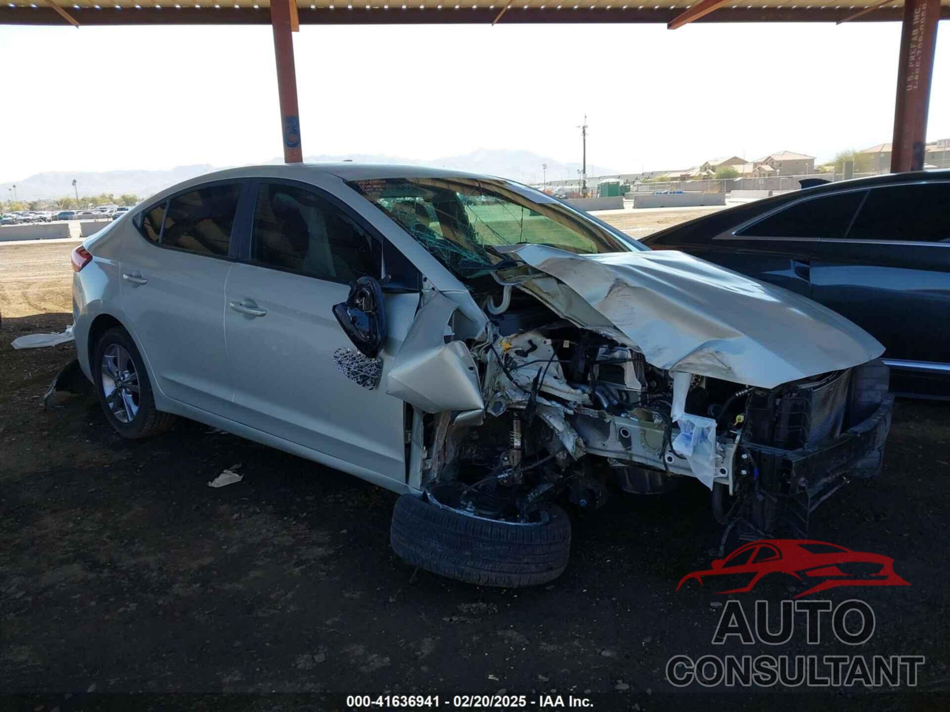HYUNDAI ELANTRA 2018 - KMHD84LF9JU534864