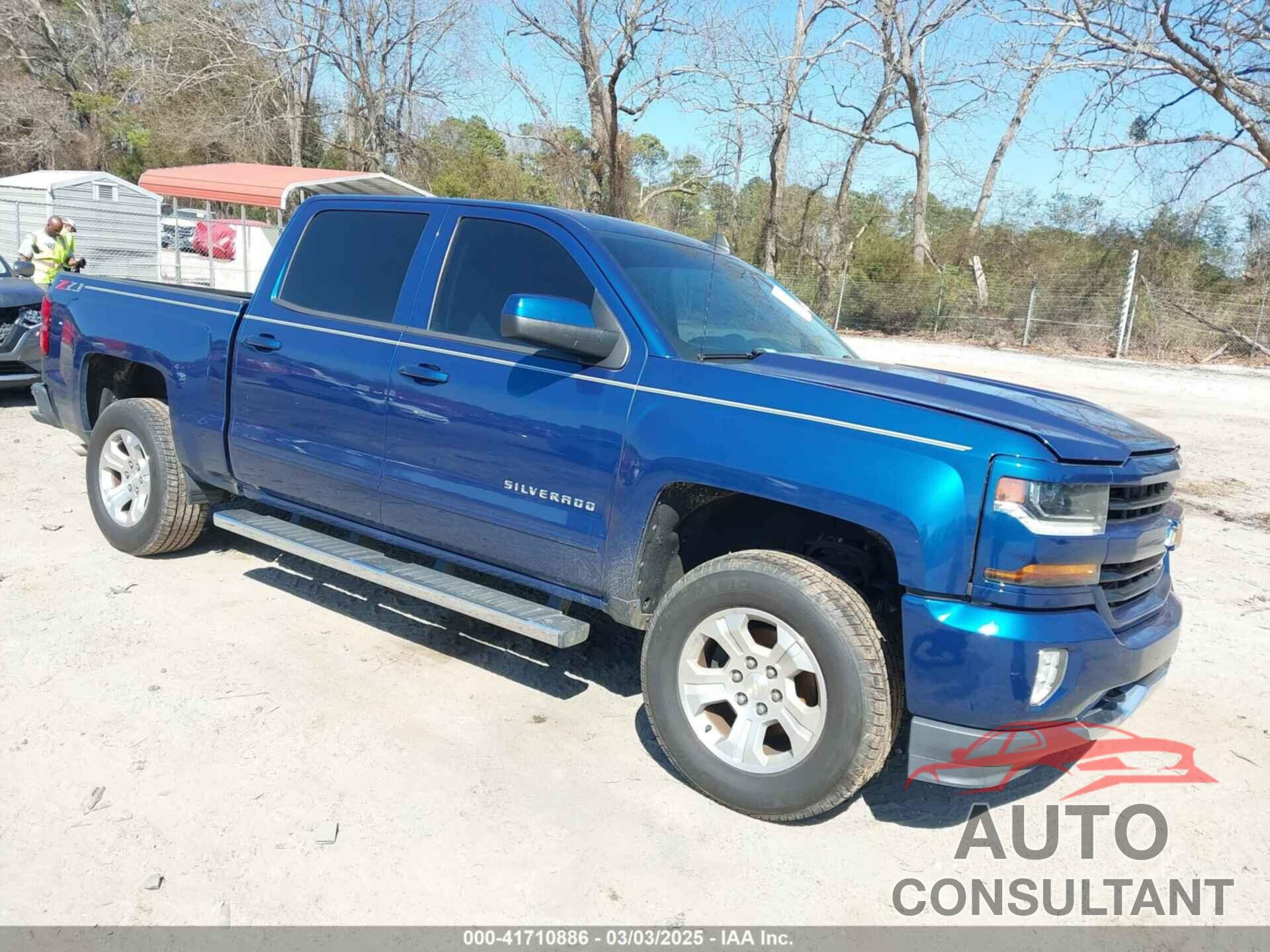 CHEVROLET SILVERADO 1500 2018 - 3GCUKREC9JG211391