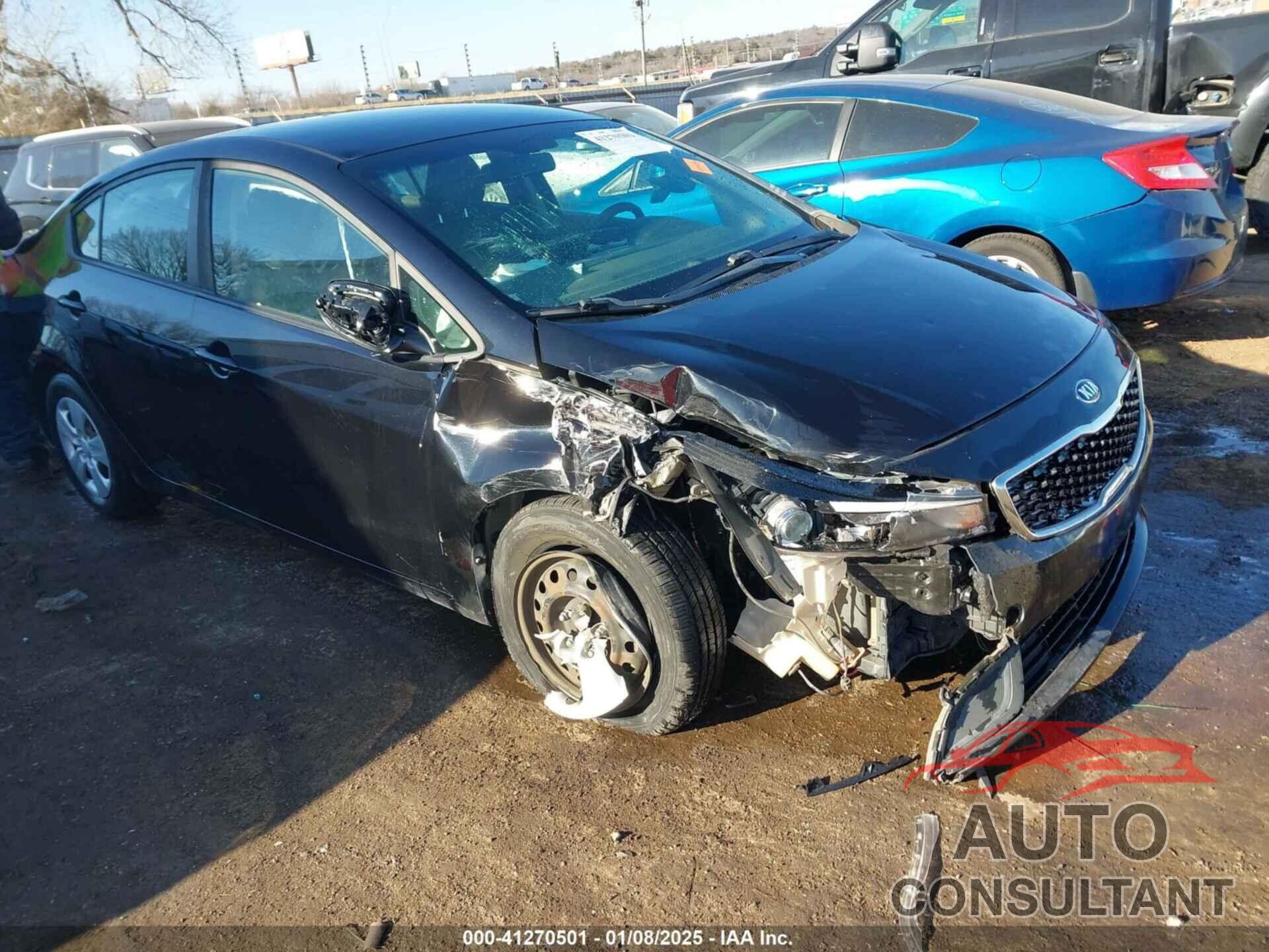 KIA FORTE 2018 - 3KPFL4A76JE199732