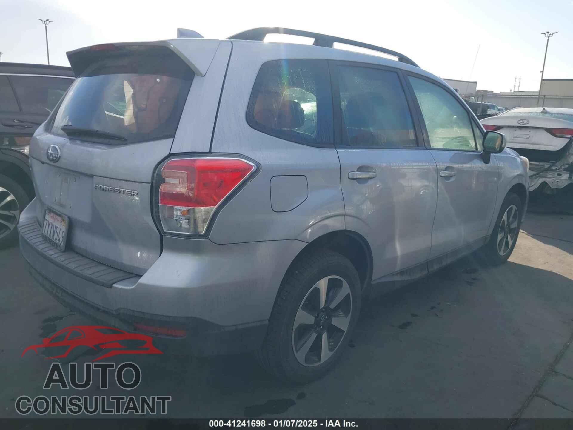 SUBARU FORESTER 2018 - JF2SJAGCXJH408103