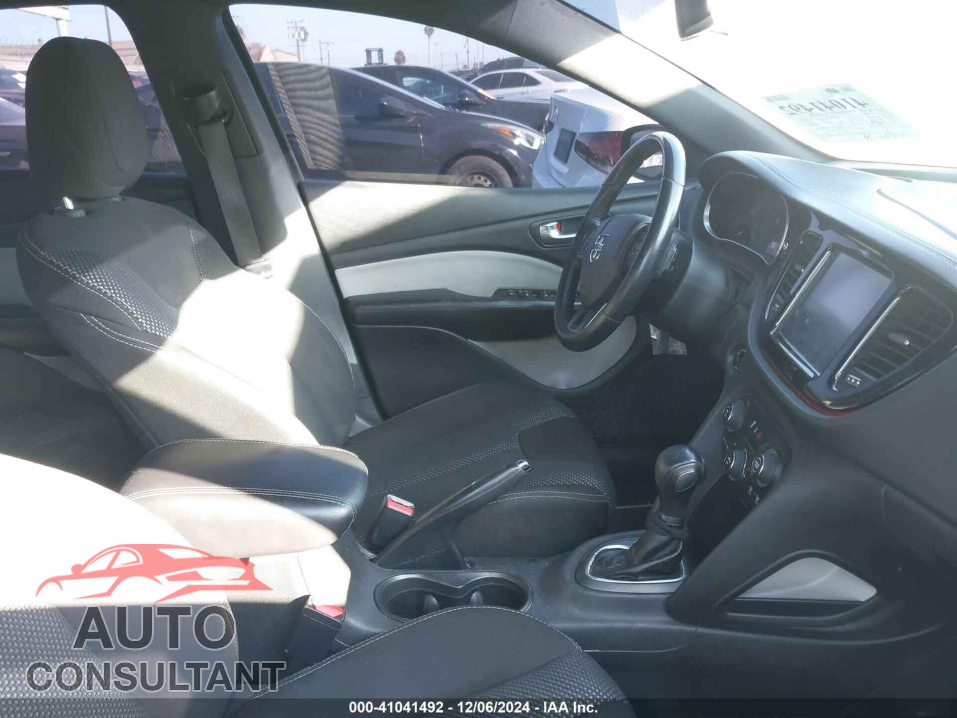 DODGE DART 2015 - 1C3CDFBB0FD380739