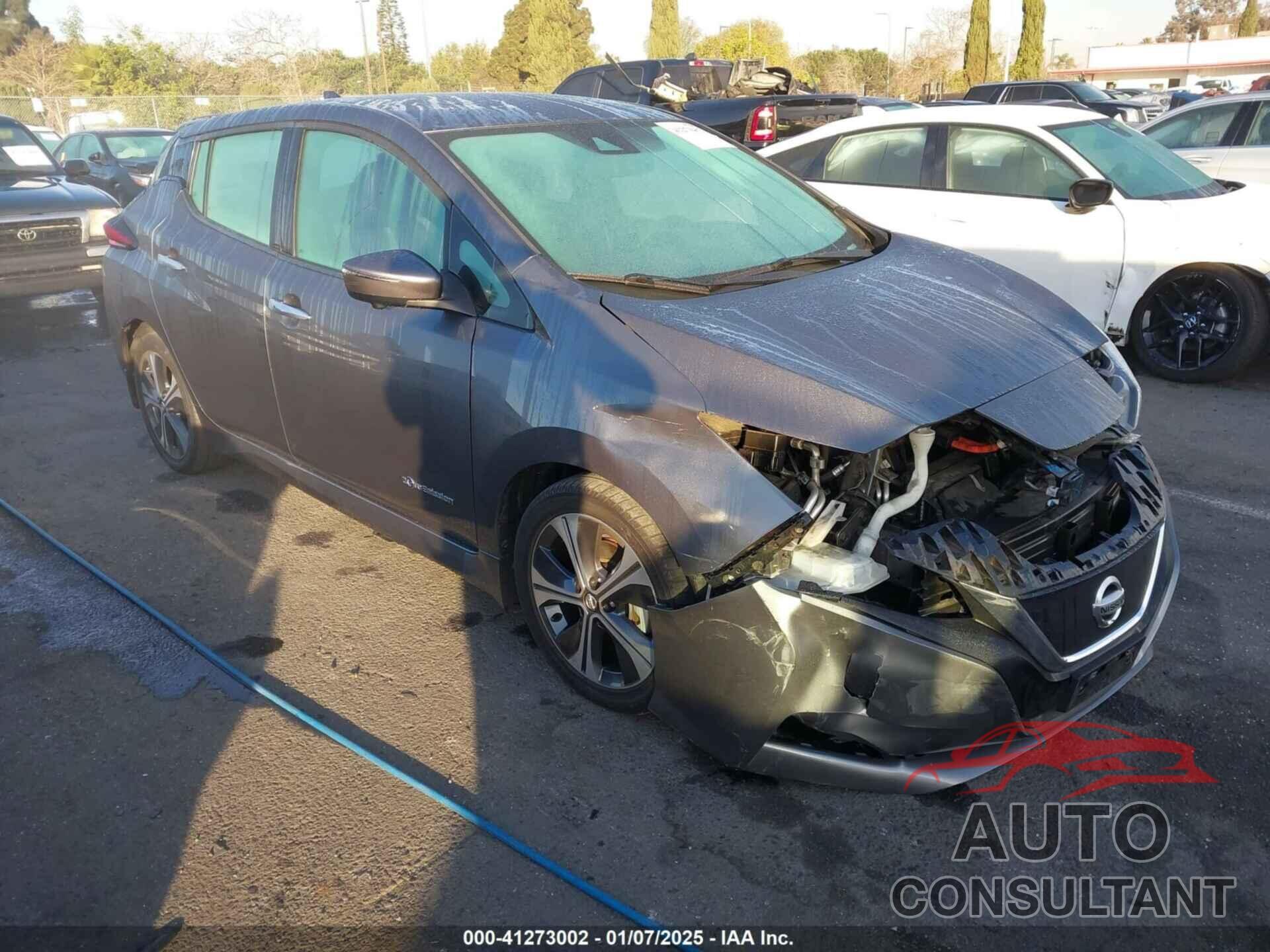 NISSAN LEAF 2018 - 1N4AZ1CP5JC305735