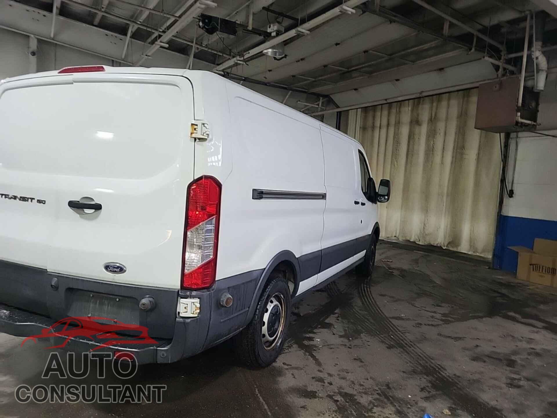 FORD TRANSIT 2015 - 1FTNE2YM1FKB32272