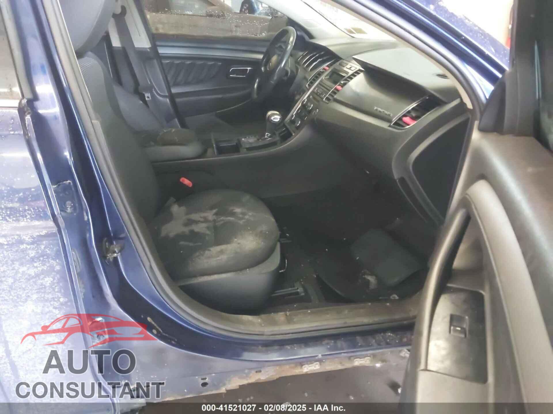 FORD TAURUS 2011 - 1FAHP2EW2EG104805