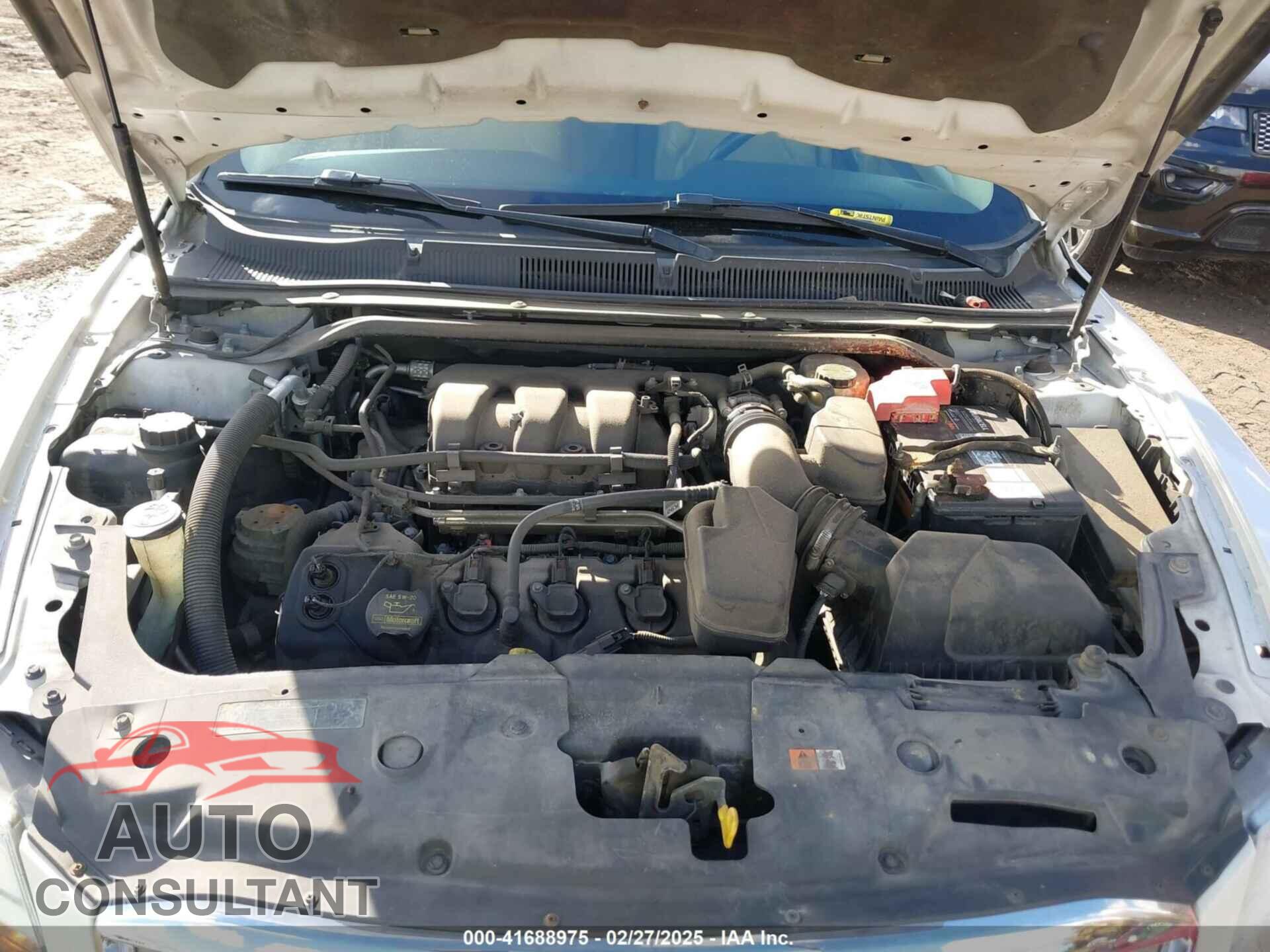 FORD TAURUS 2014 - 1FAHP2E88EG127074