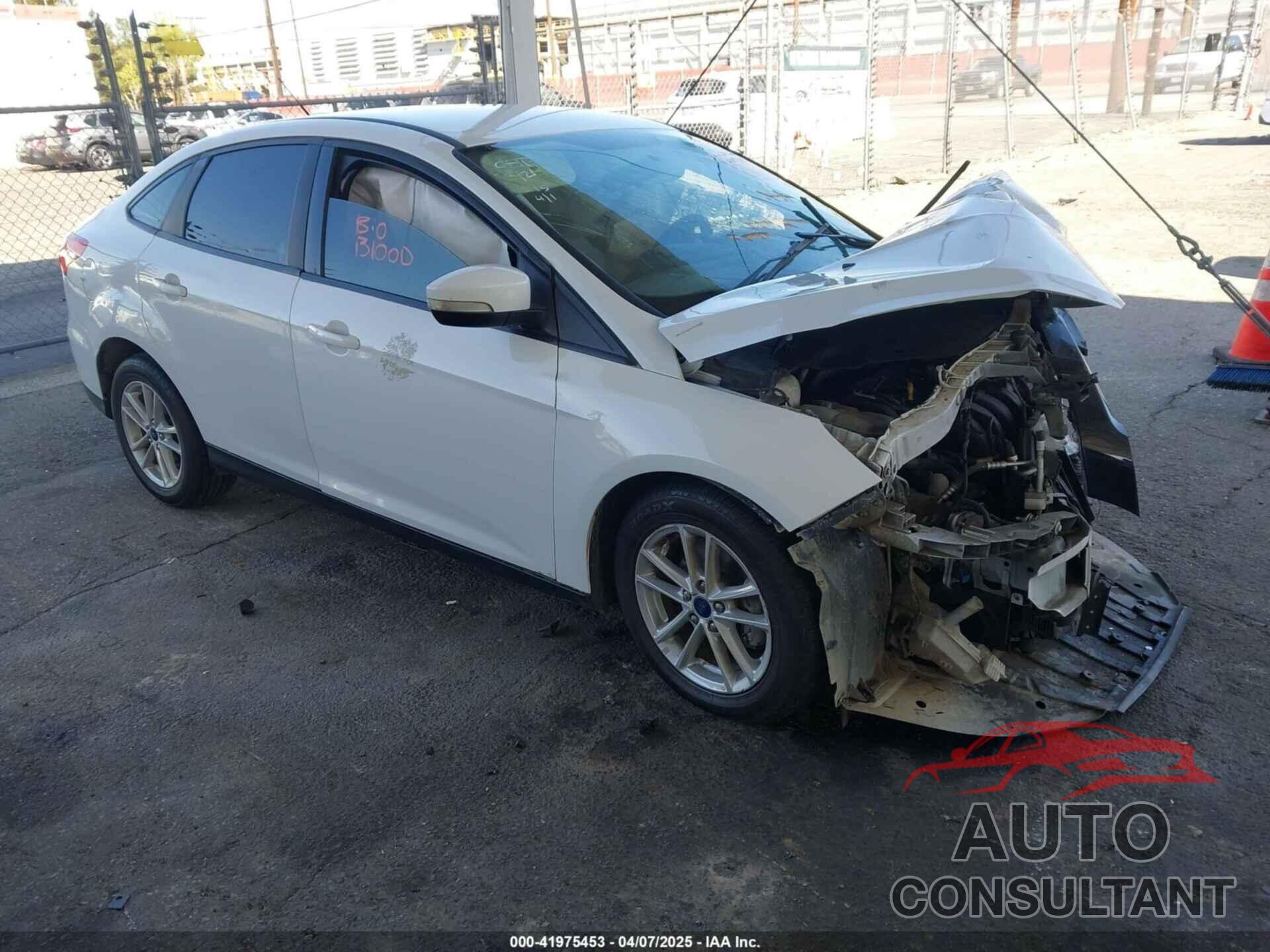 FORD FOCUS 2017 - 1FADP3F2XHL300331