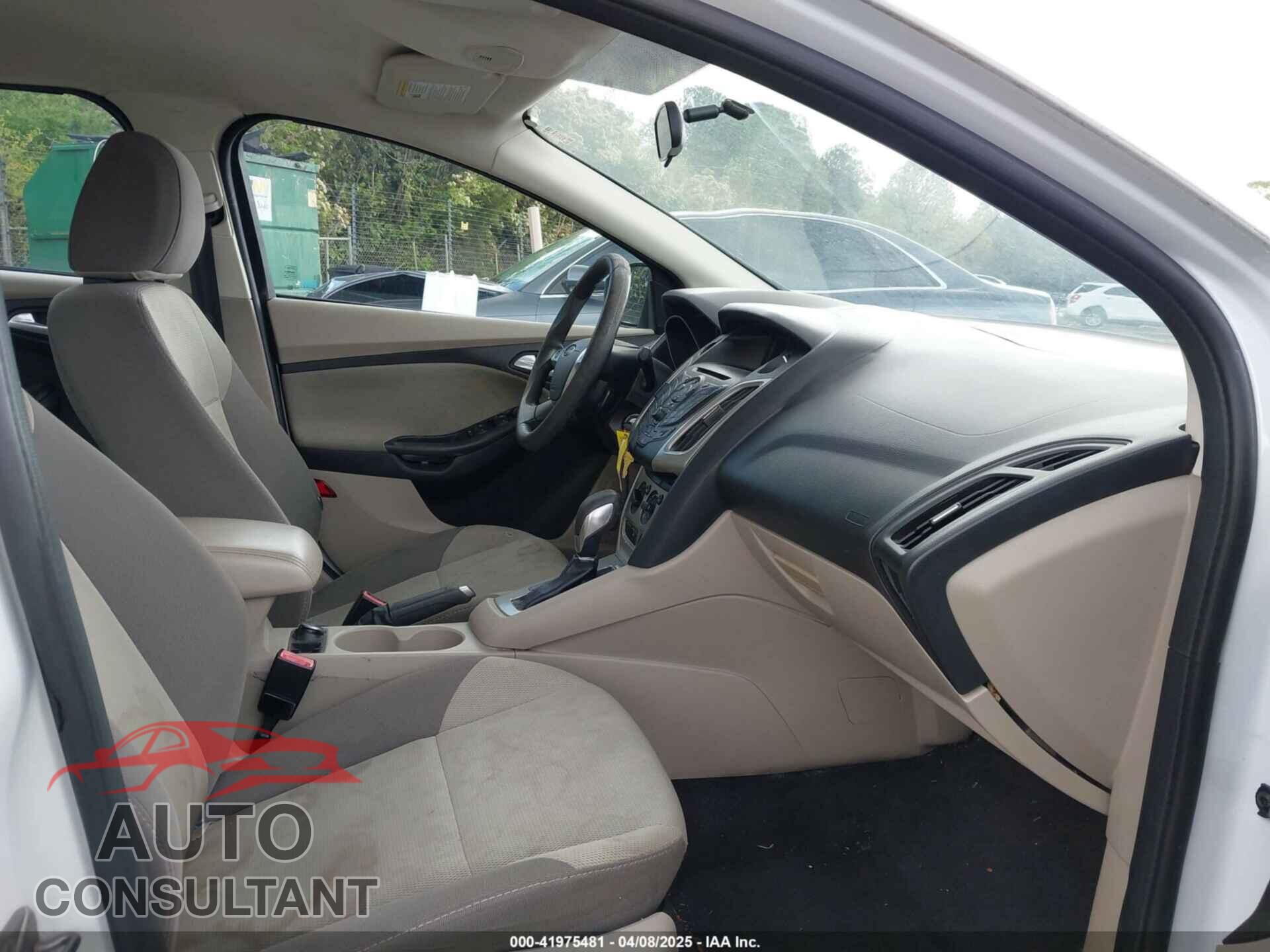 FORD FOCUS 2013 - 1FADP3F2XDL240898