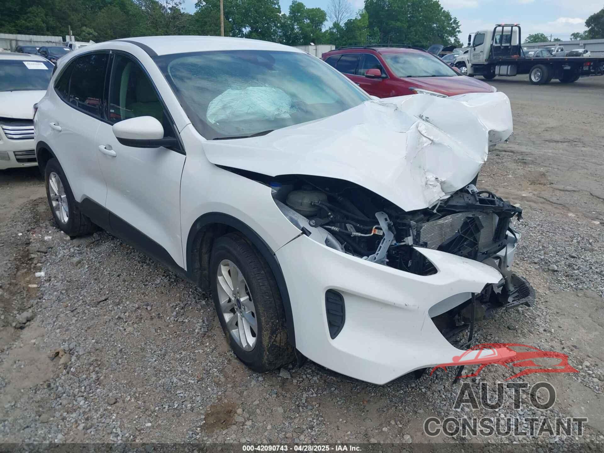 FORD ESCAPE 2020 - 1FMCU0G61LUC46897
