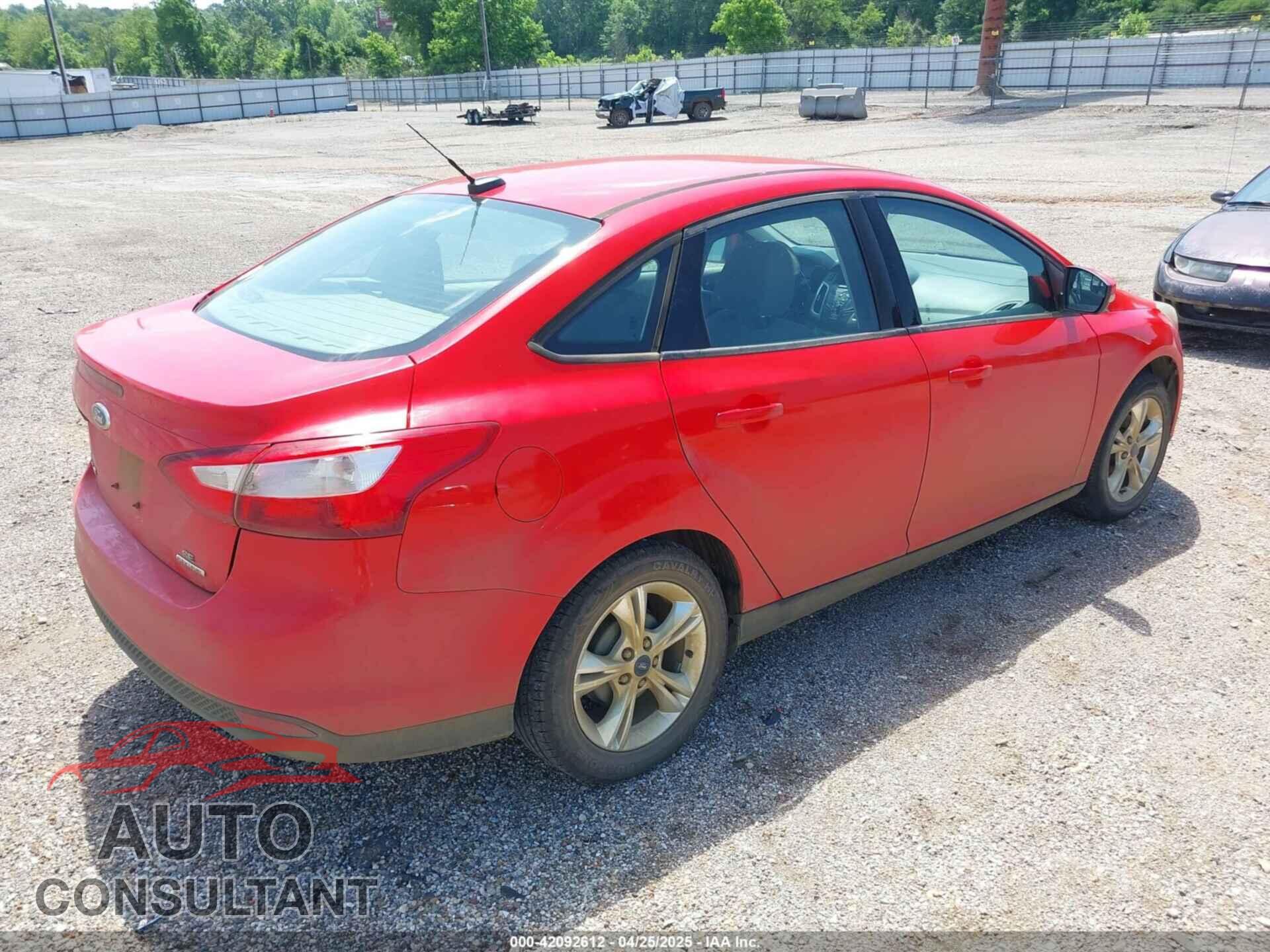 FORD FOCUS 2014 - 1FADP3F21EL196436