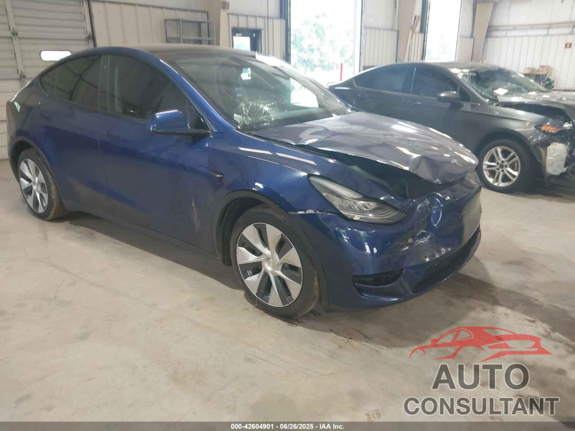 TESLA MODEL Y 2021 - 5YJYGDEE6MF233835
