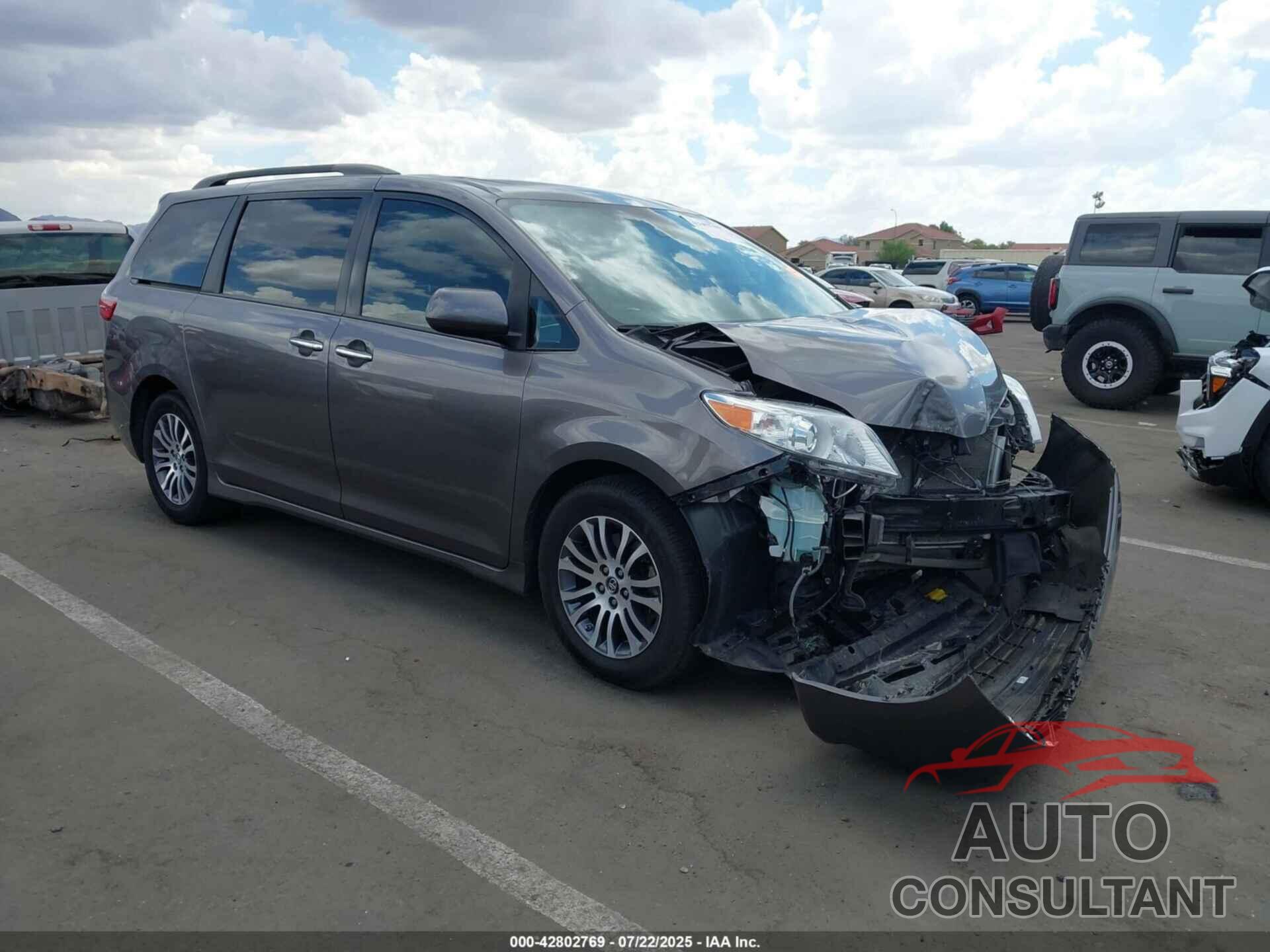 TOYOTA SIENNA 2020 - 5TDYZ3DC7LS031214
