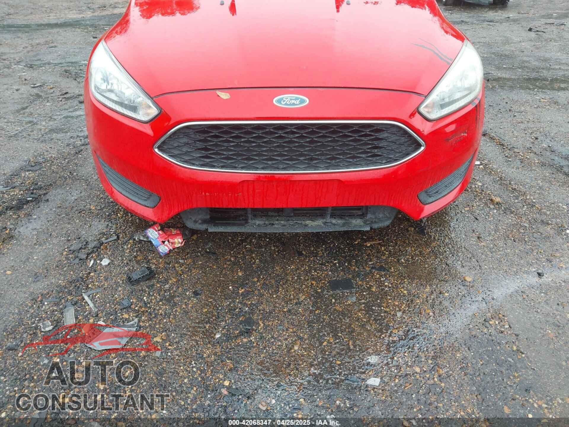 FORD FOCUS 2017 - 1FADP3F22HL227780