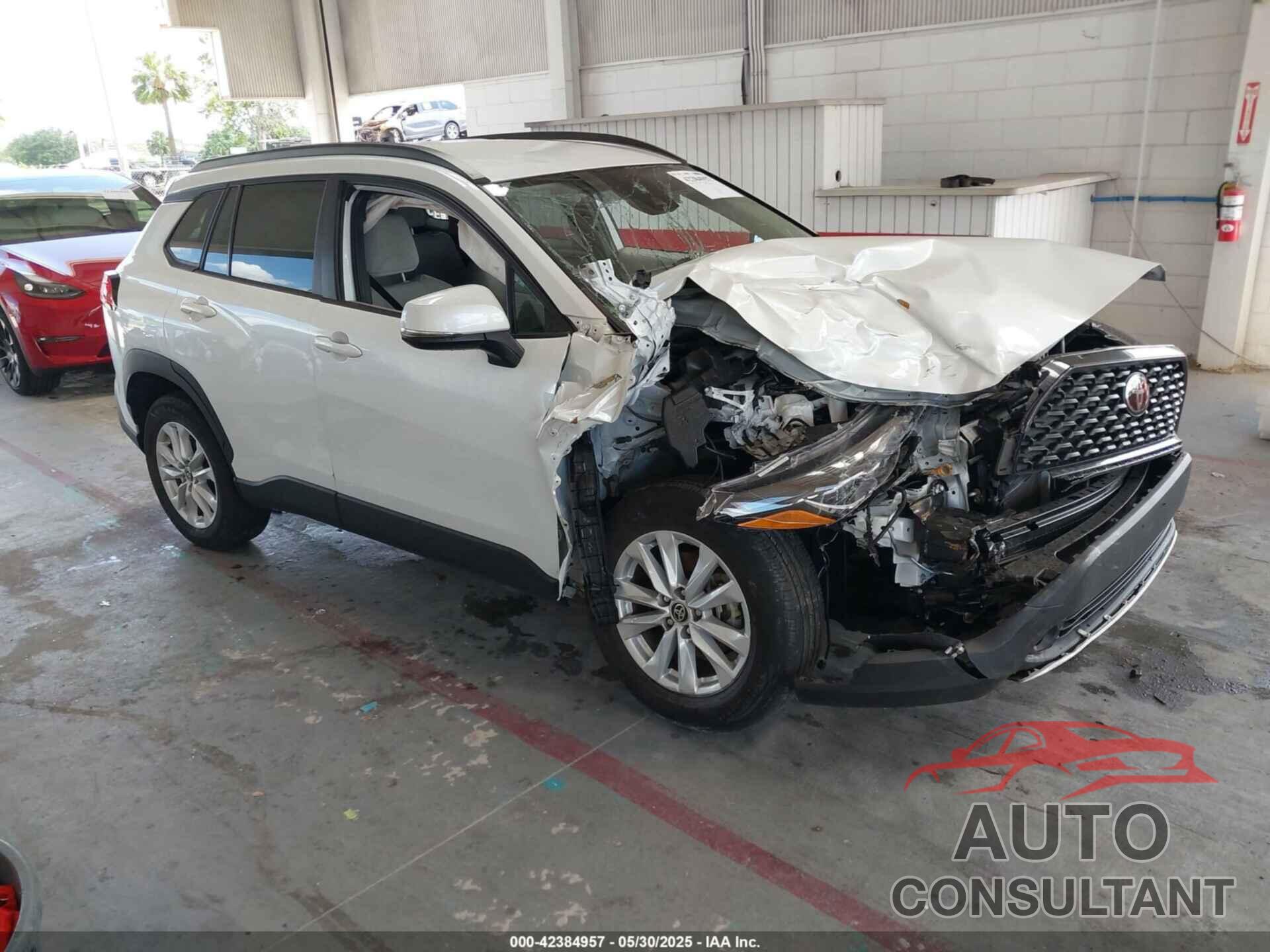 TOYOTA COROLLA CROSS 2022 - 7MUCAABGXNV026593