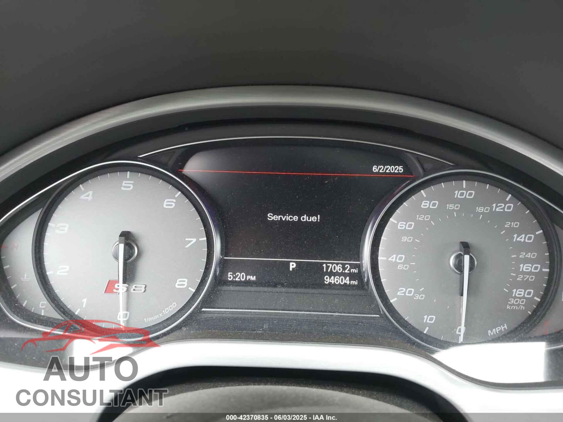 AUDI S8 2014 - WAUD2AFD5EN003205