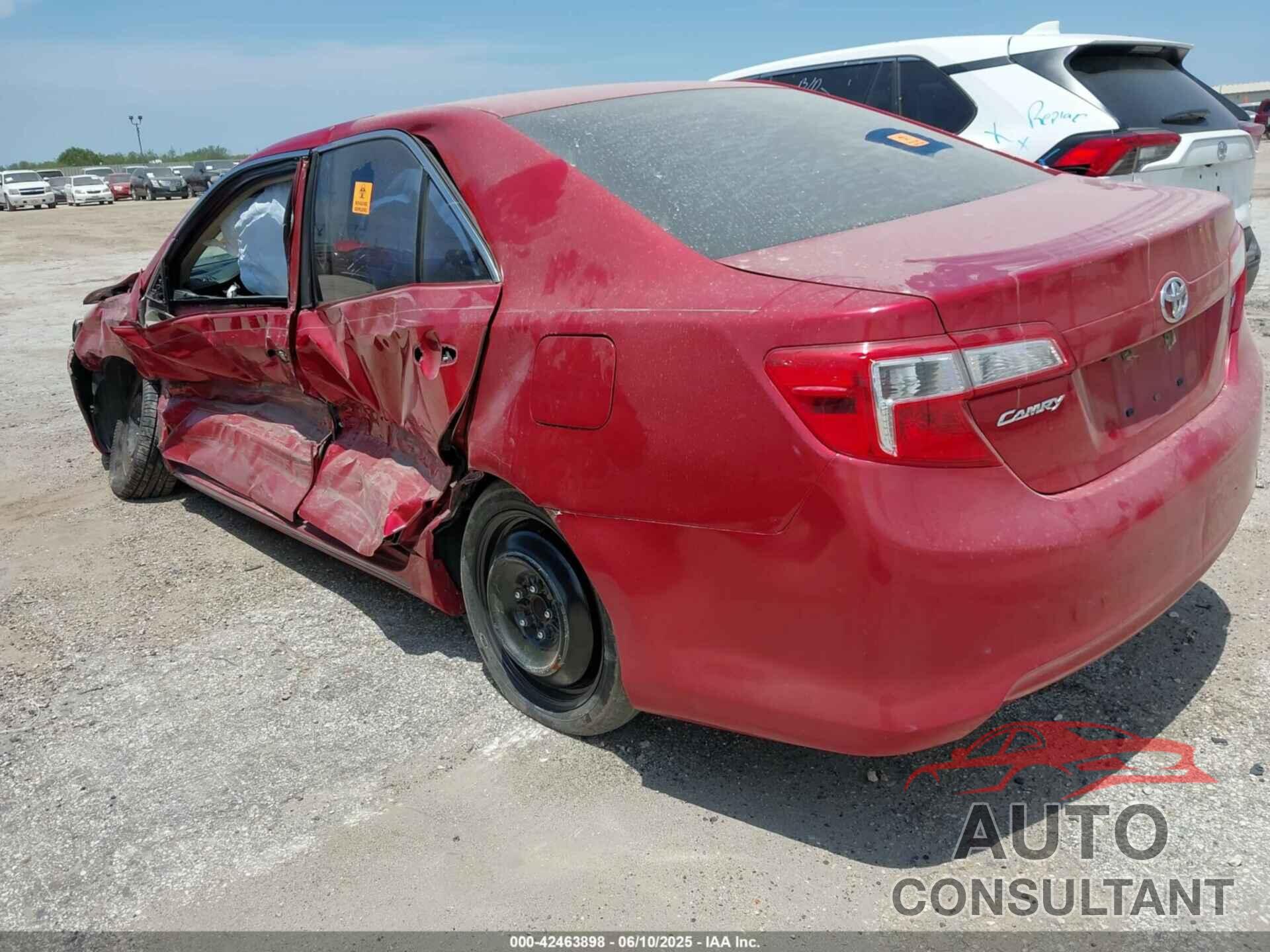TOYOTA CAMRY 2014 - 4T4BF1FK3ER418169
