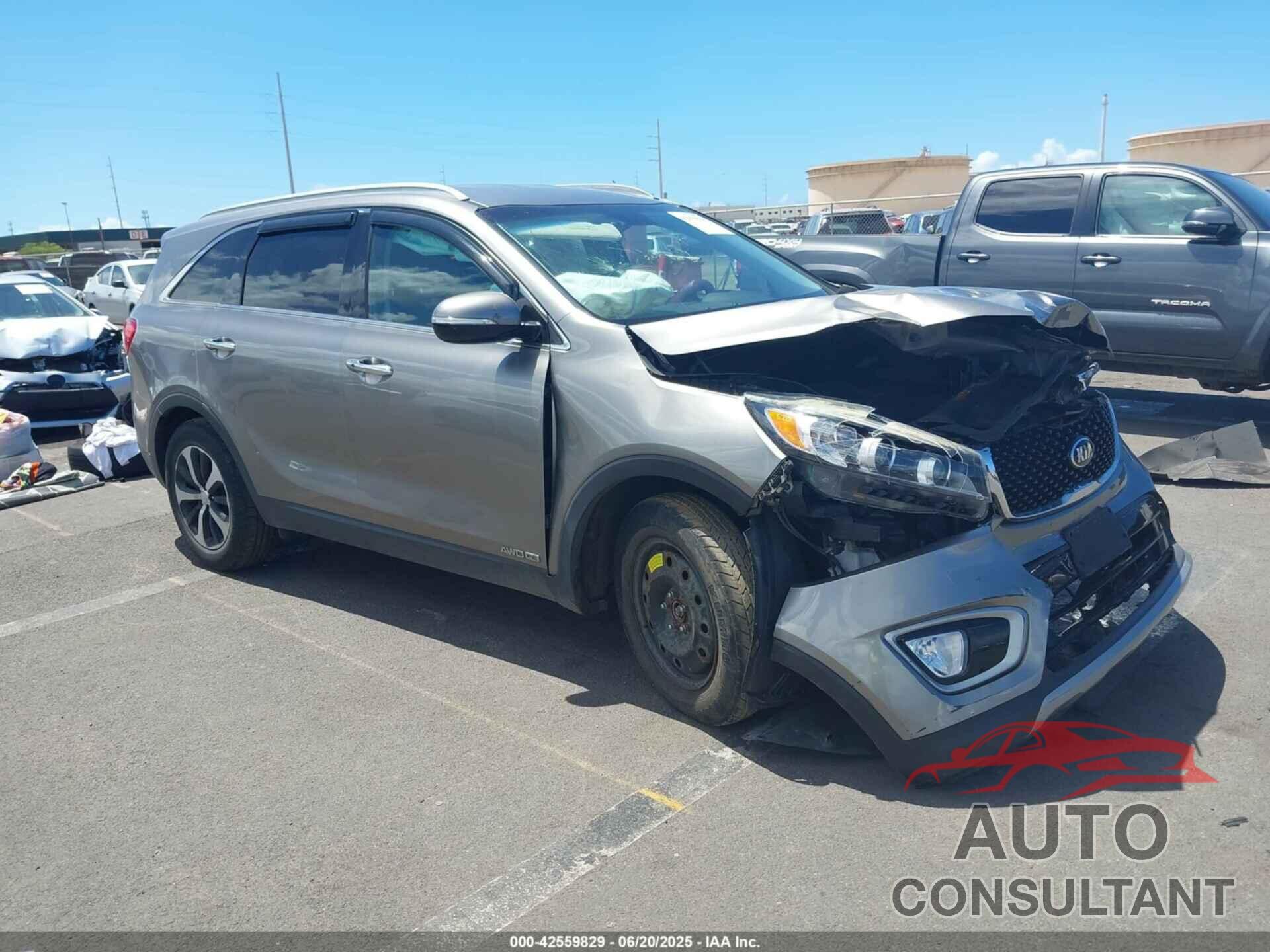 KIA SORENTO 2018 - 5XYPHDA57JG424716