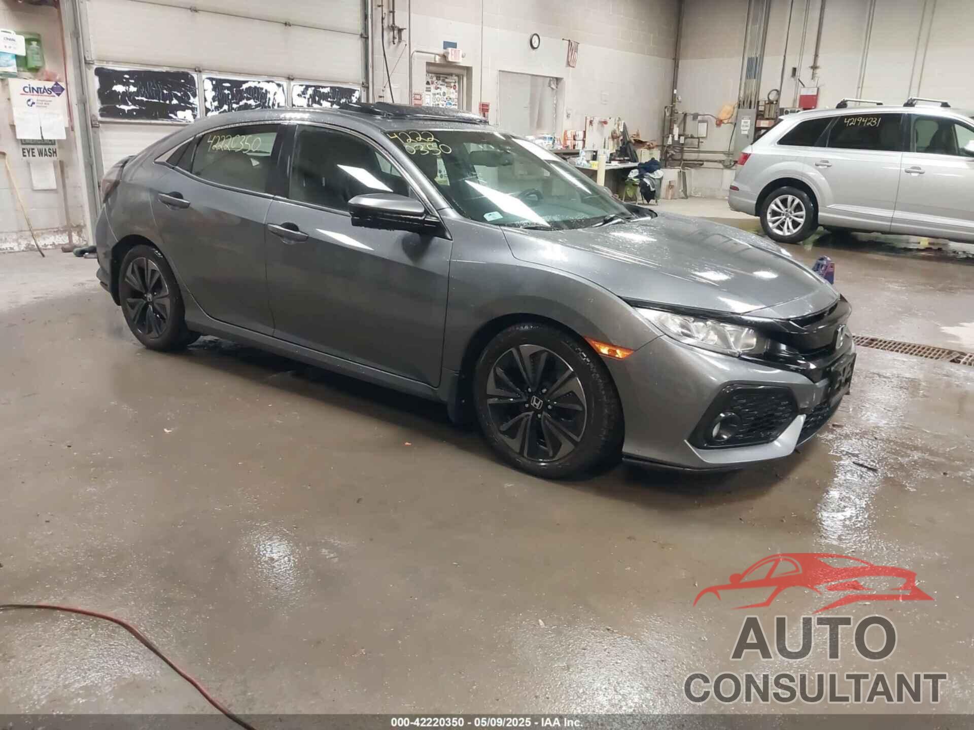 HONDA CIVIC 2017 - SHHFK7H79HU204077