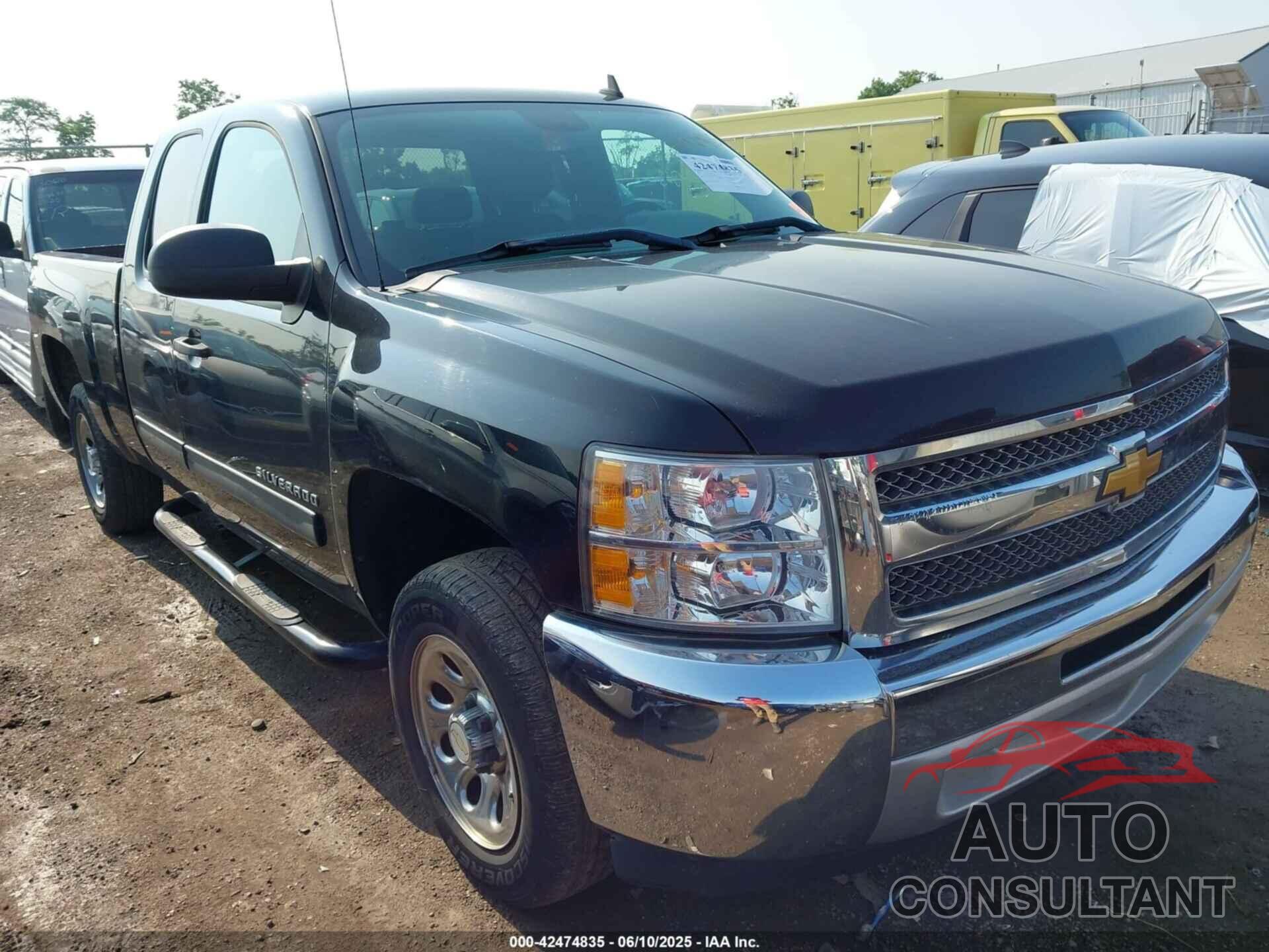 CHEVROLET SILVERADO 1500 2012 - 1GCRCREA6CZ256048