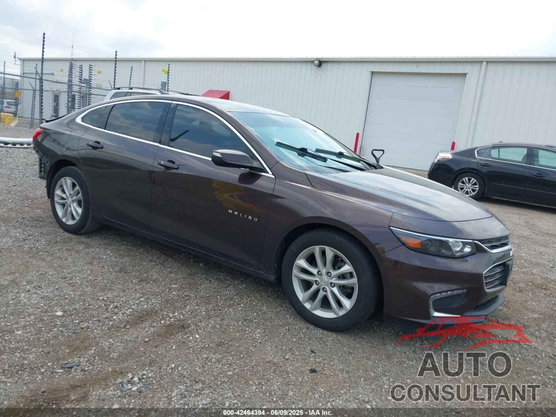 CHEVROLET MALIBU 2016 - 1G1ZE5ST6GF233488
