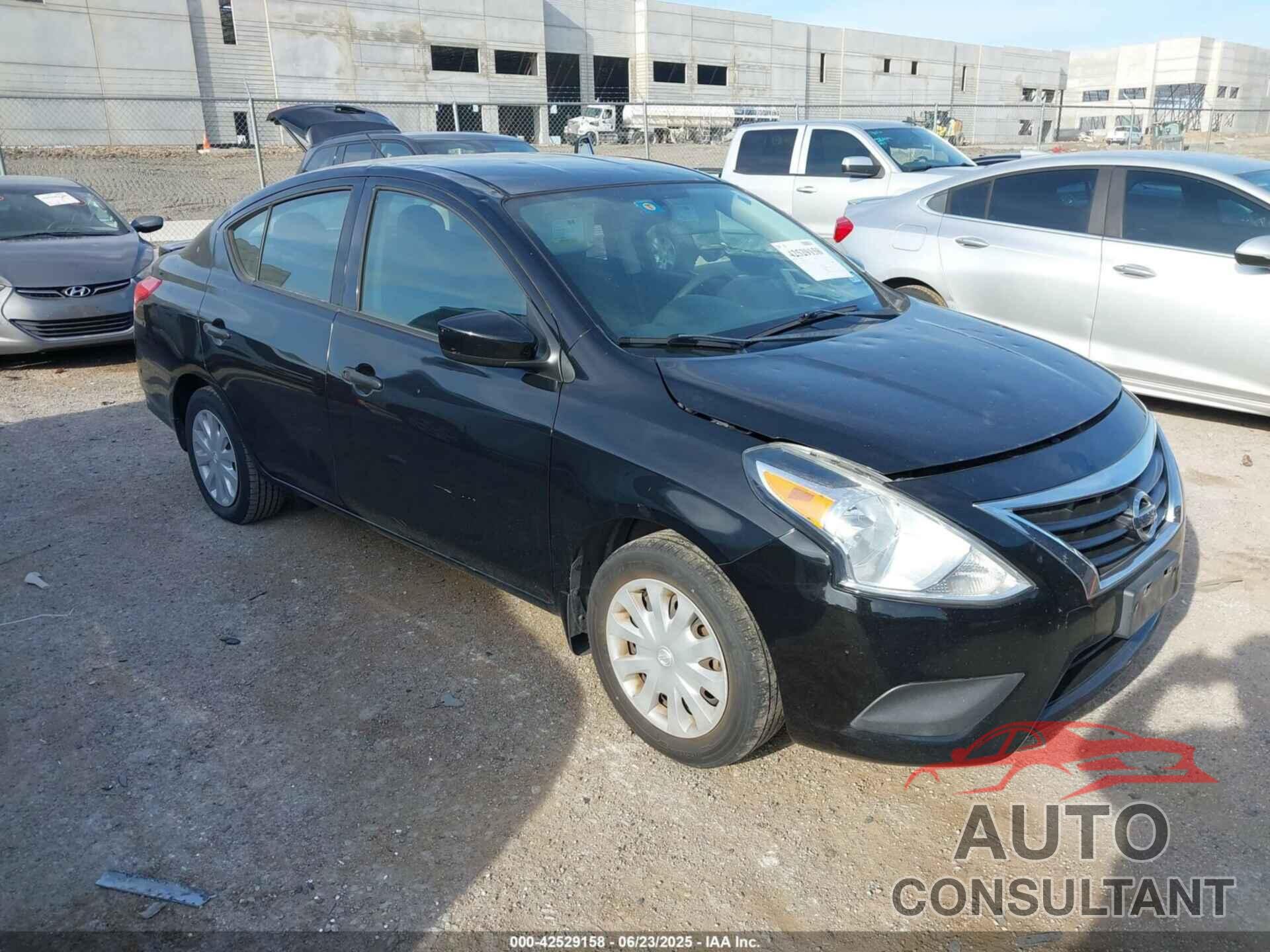 NISSAN VERSA 2017 - 3N1CN7AP6HL903578