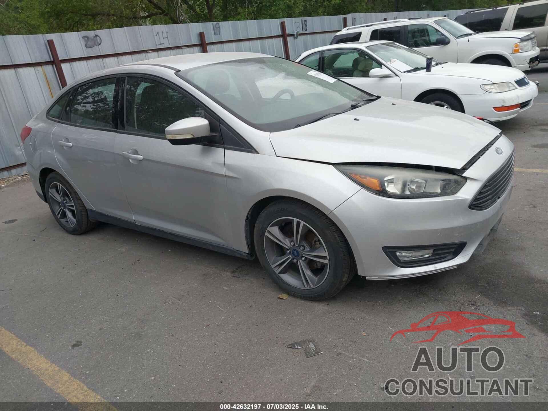 FORD FOCUS 2017 - 1FADP3FE5HL276790