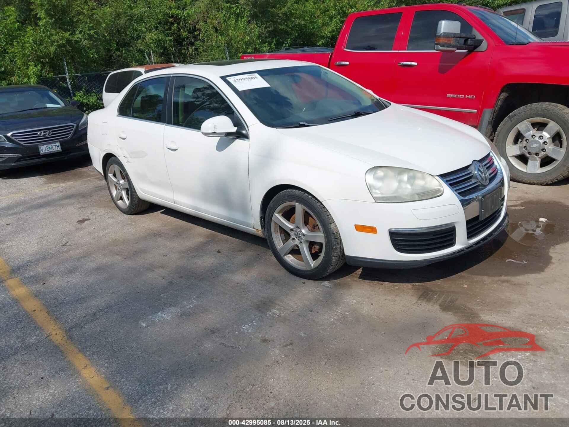 VOLKSWAGEN JETTA 2009 - 3VWRM71K29M156701