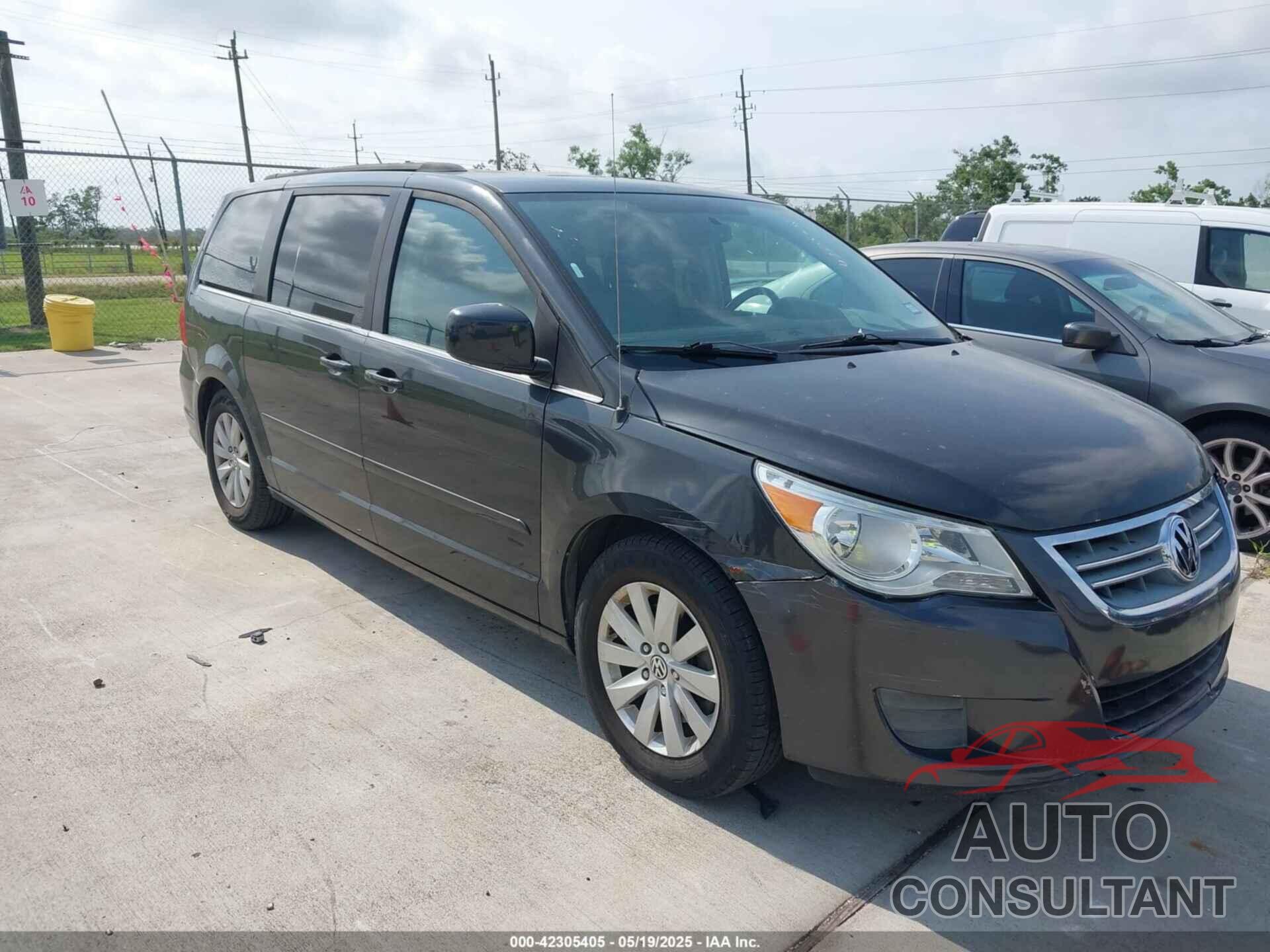 VOLKSWAGEN ROUTAN 2012 - 2C4RVACG7CR321261