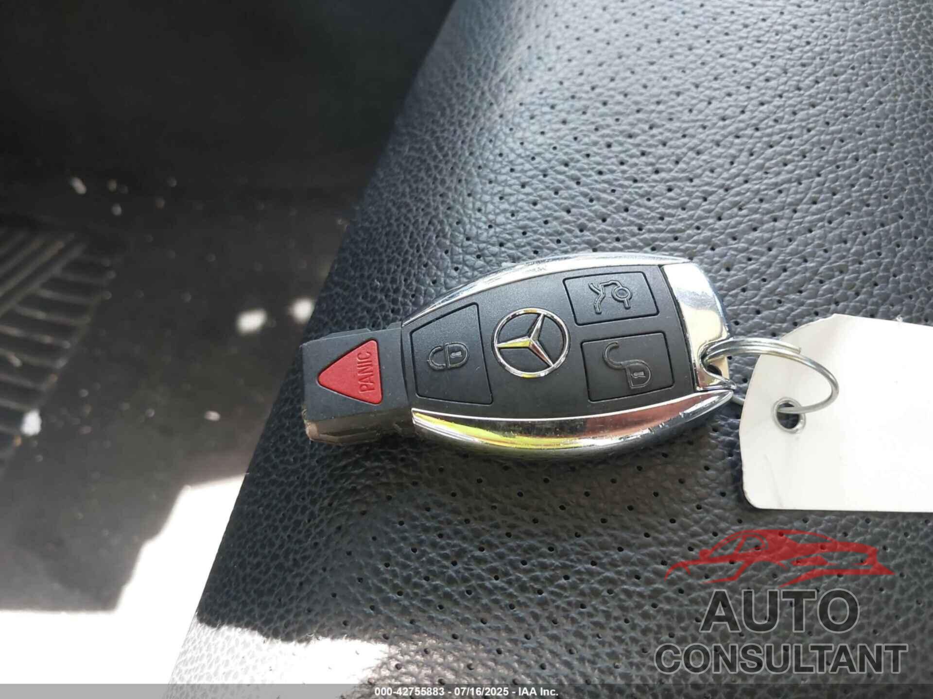 MERCEDES-BENZ GLK 350 2015 - WDCGG8JB5FG394095