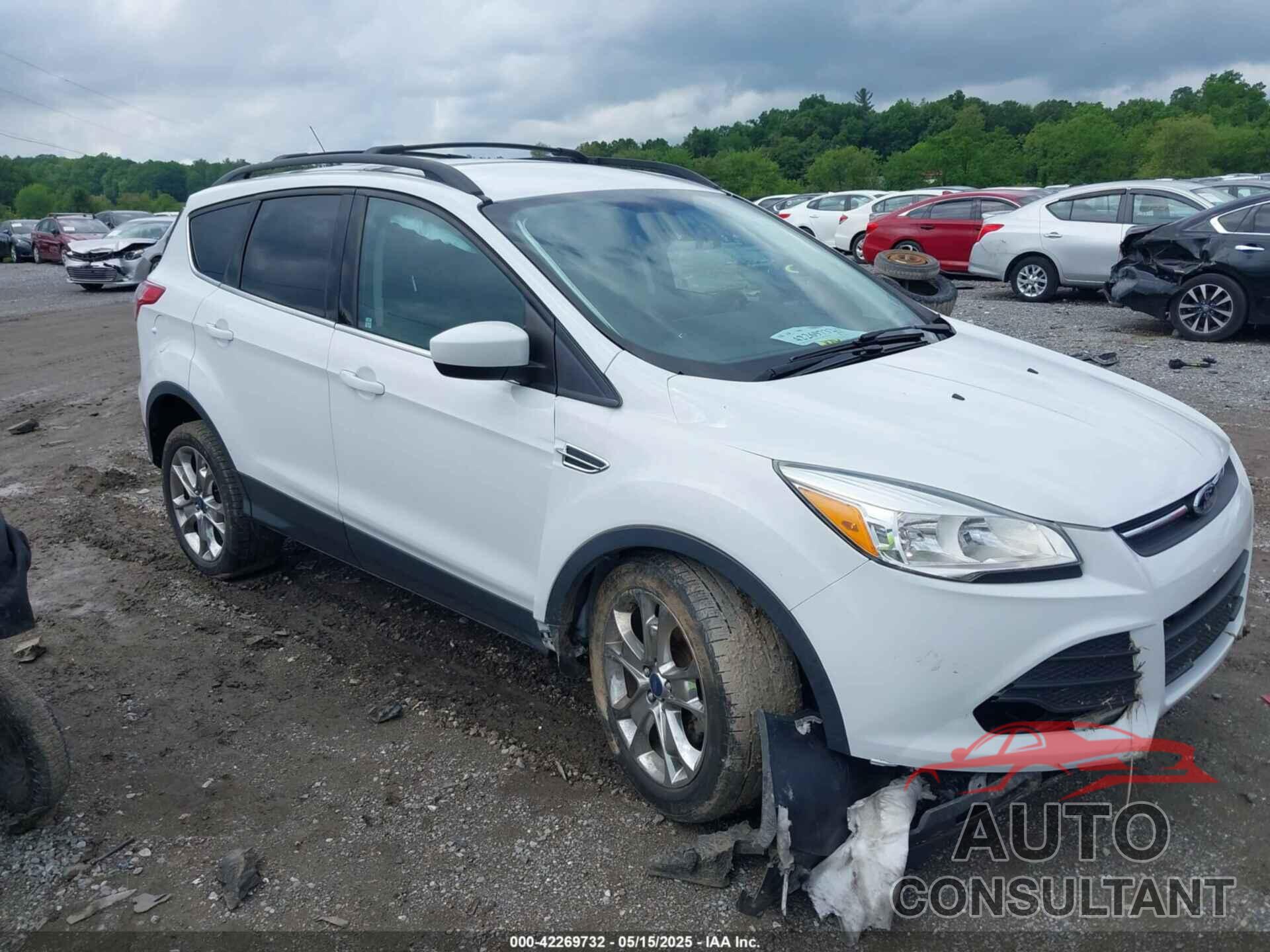 FORD ESCAPE 2015 - 1FMCU0GX2FUA74702