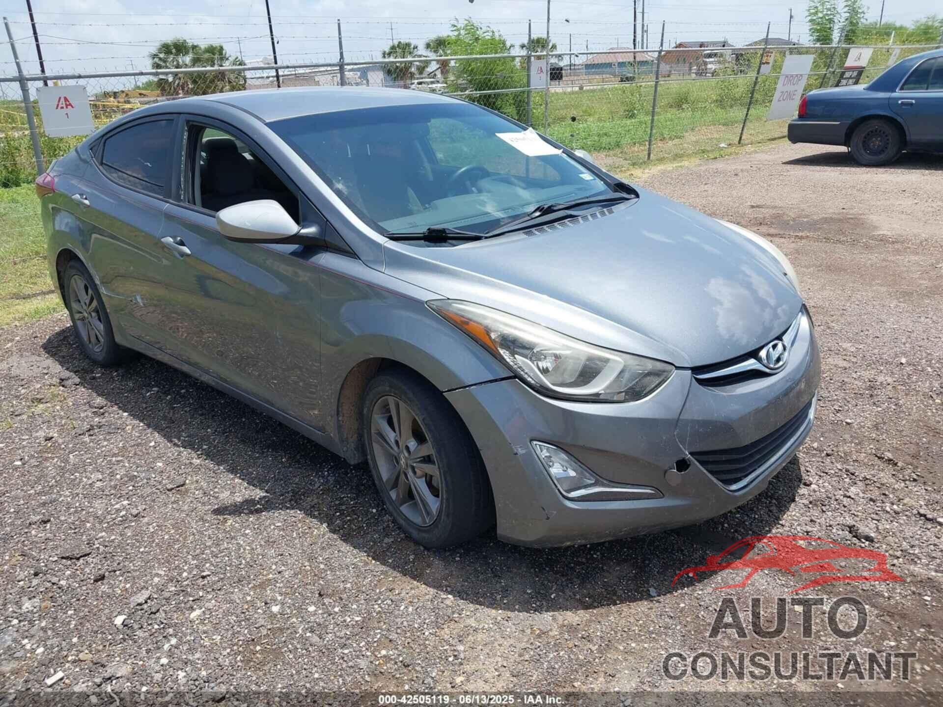 HYUNDAI ELANTRA 2016 - KMHDH4AE1GU633505