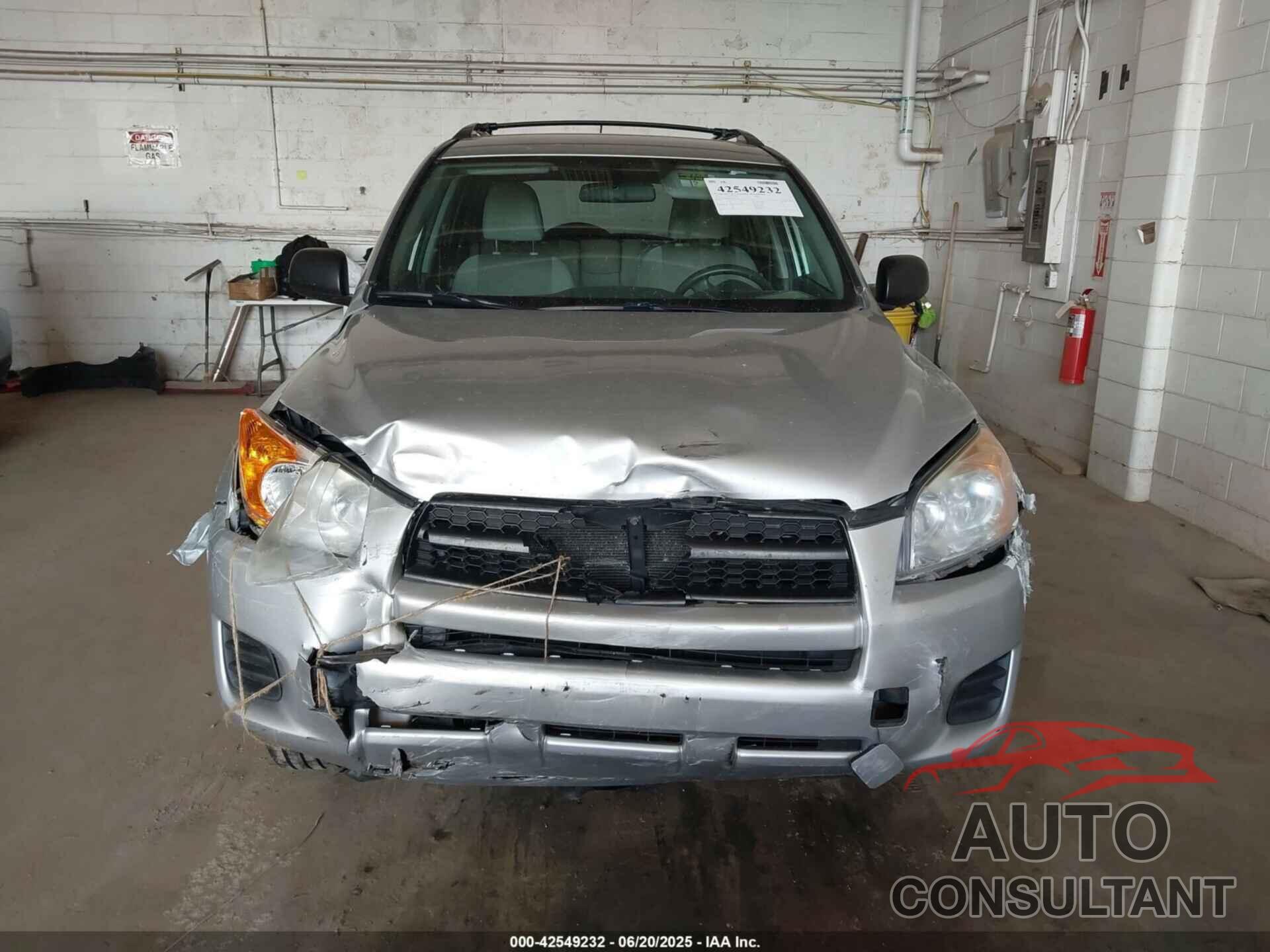 TOYOTA RAV4 2011 - 2T3BF4DV2BW082719
