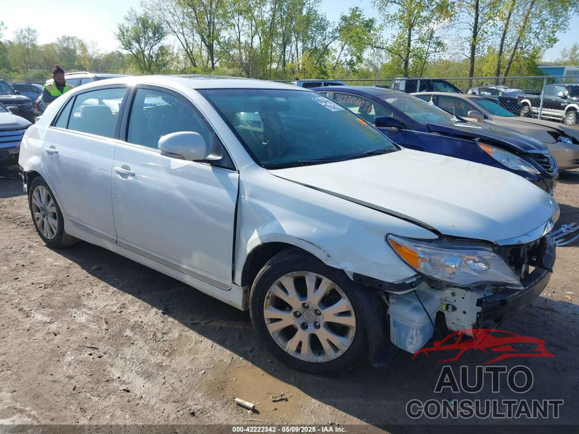 TOYOTA AVALON 2012 - 4T1BK3DB3CU469110
