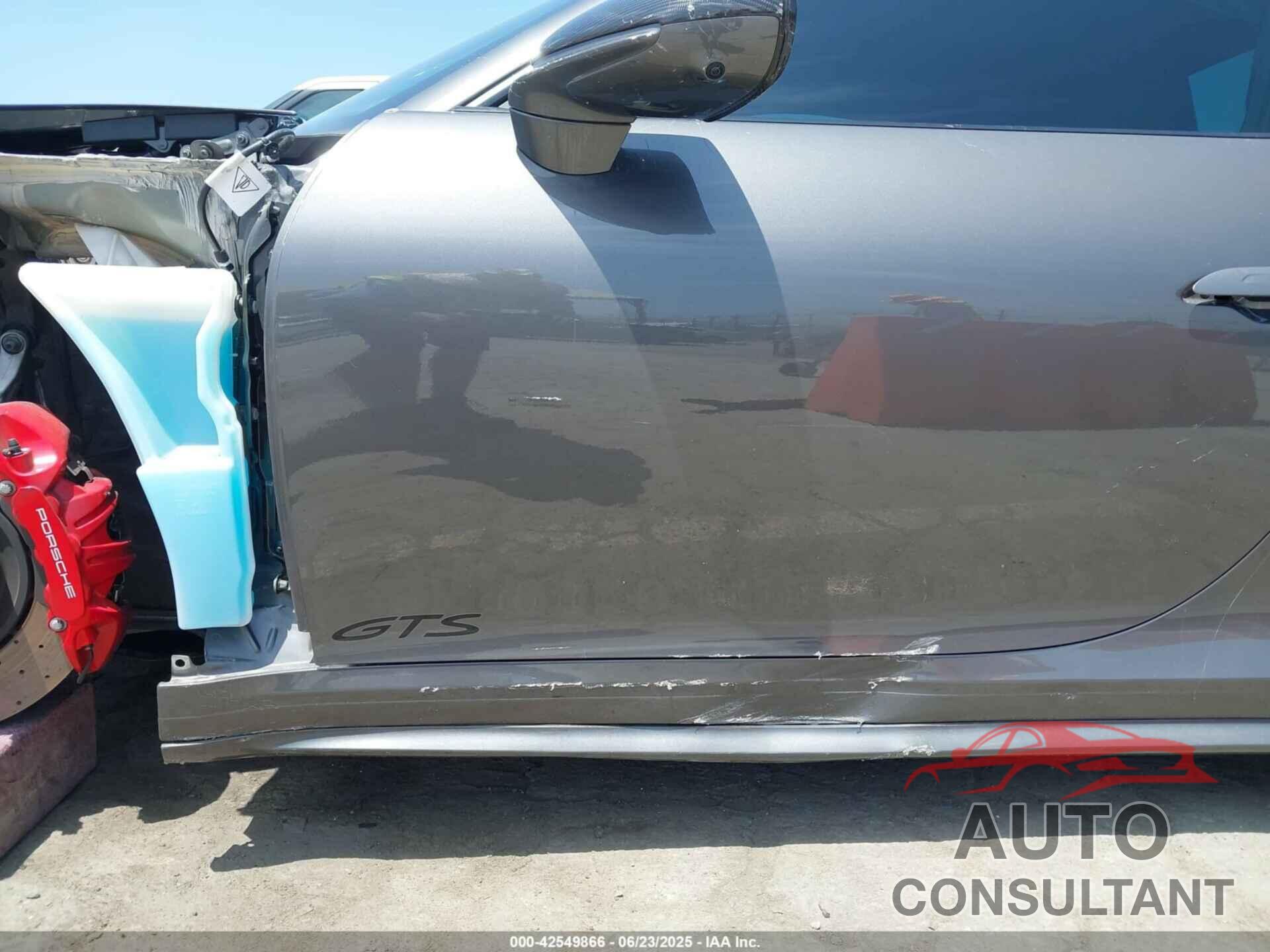 PORSCHE 911 2024 - WP0AB2A99RS221007