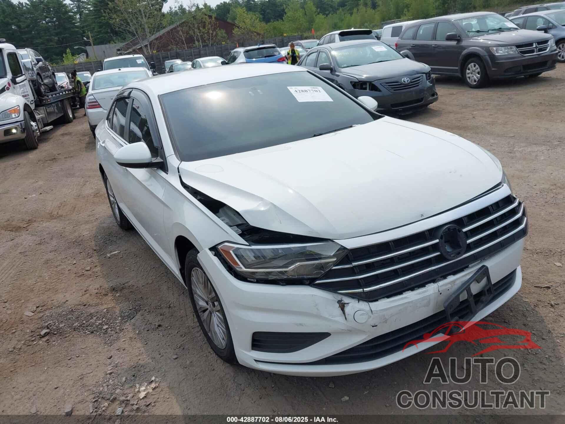 VOLKSWAGEN JETTA 2019 - 3VWN57BU3KM006212