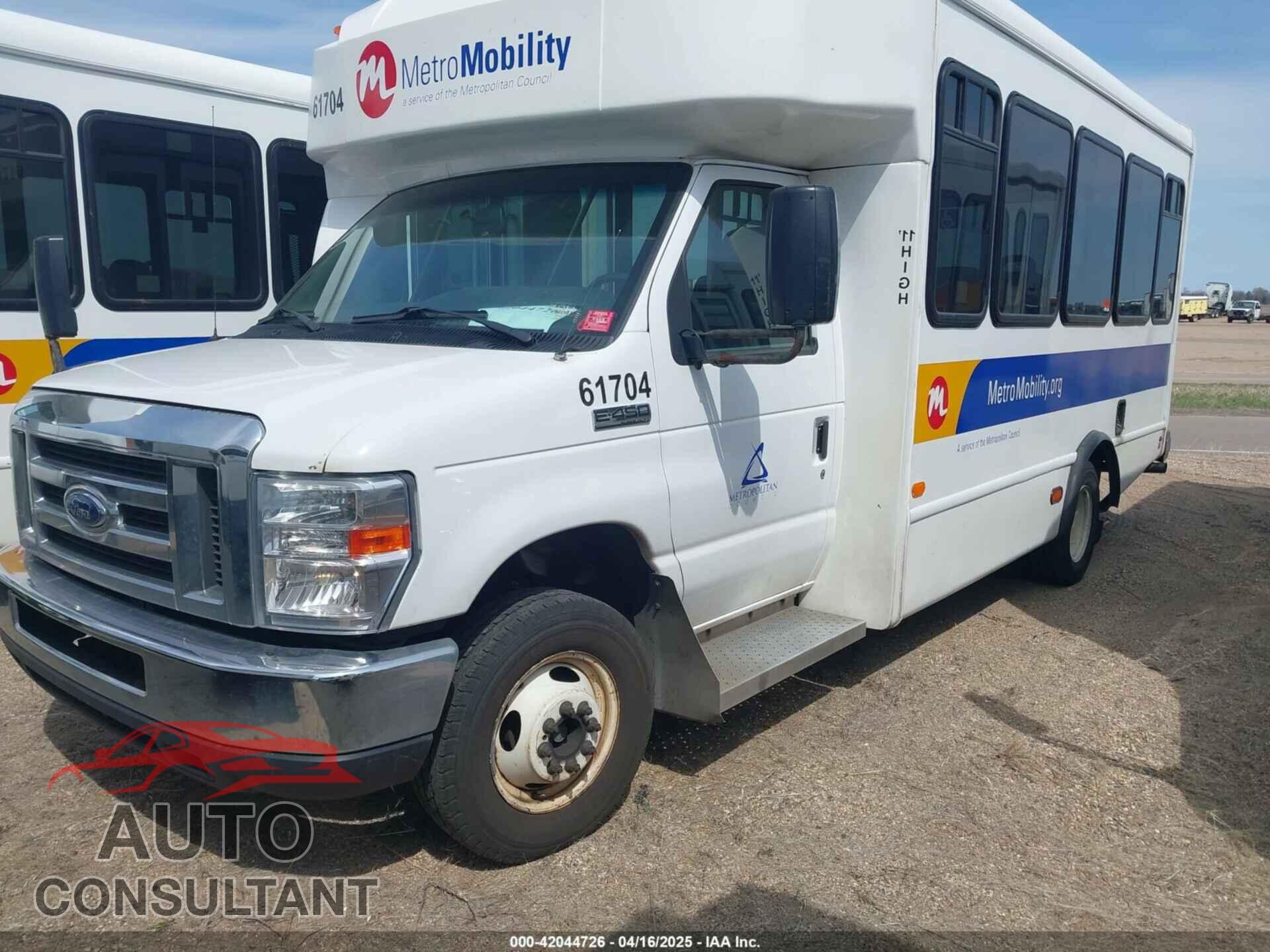 FORD E-450 CUTAWAY 2019 - 1FDFE4FS4KDC32037