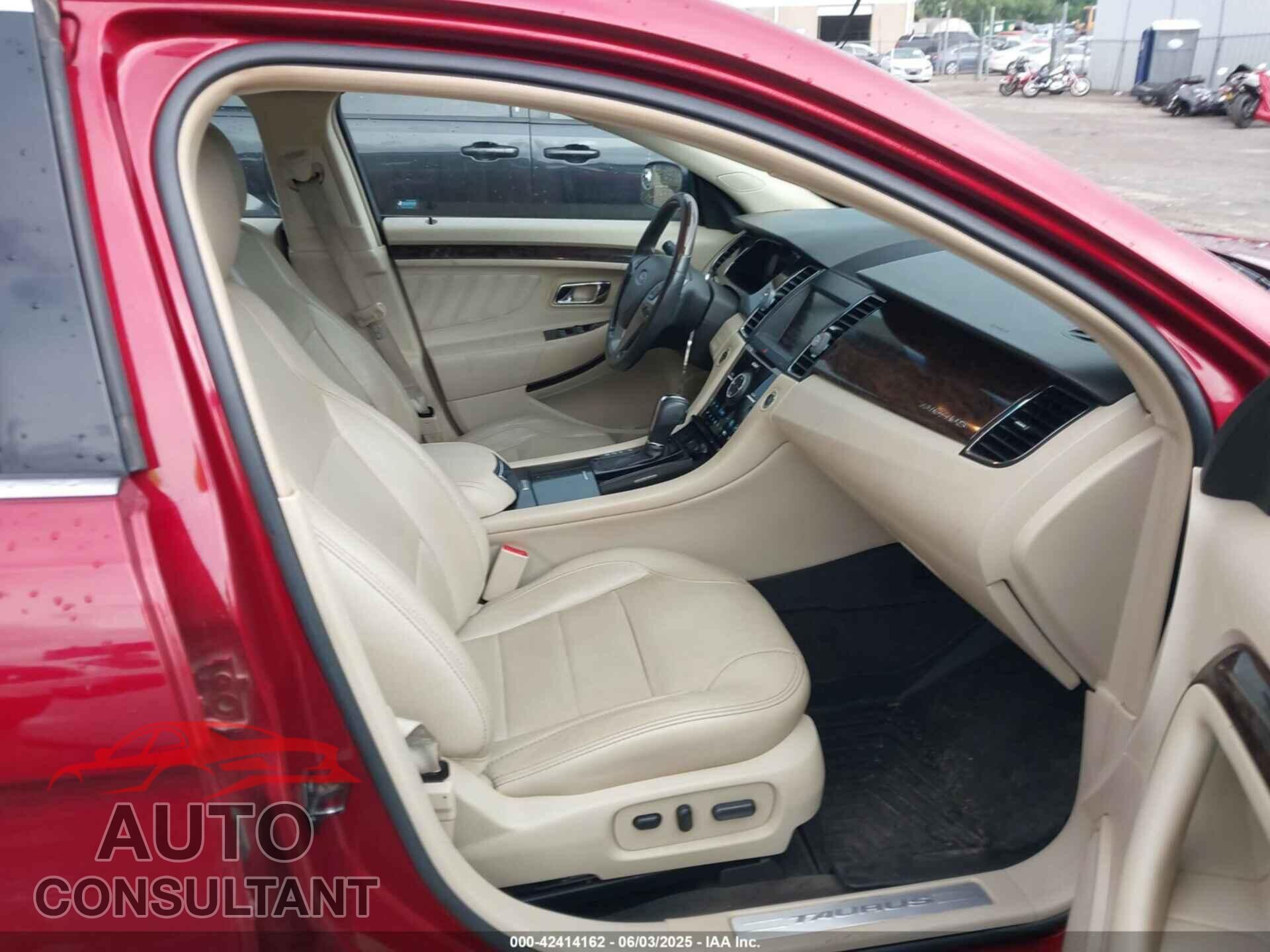 FORD TAURUS 2013 - 1FAHP2F84DG195112