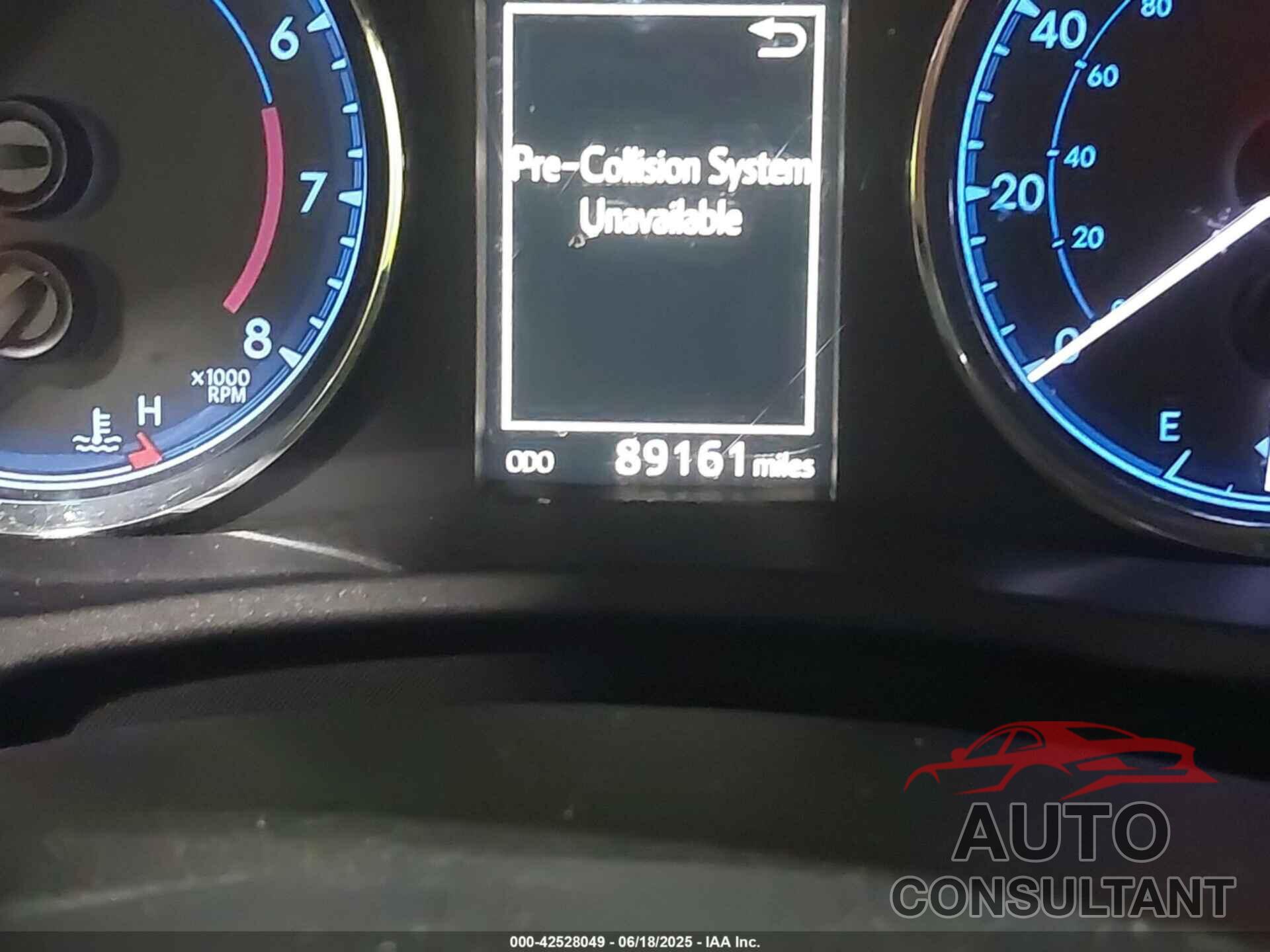 TOYOTA COROLLA 2017 - 2T1BURHE3HC782085