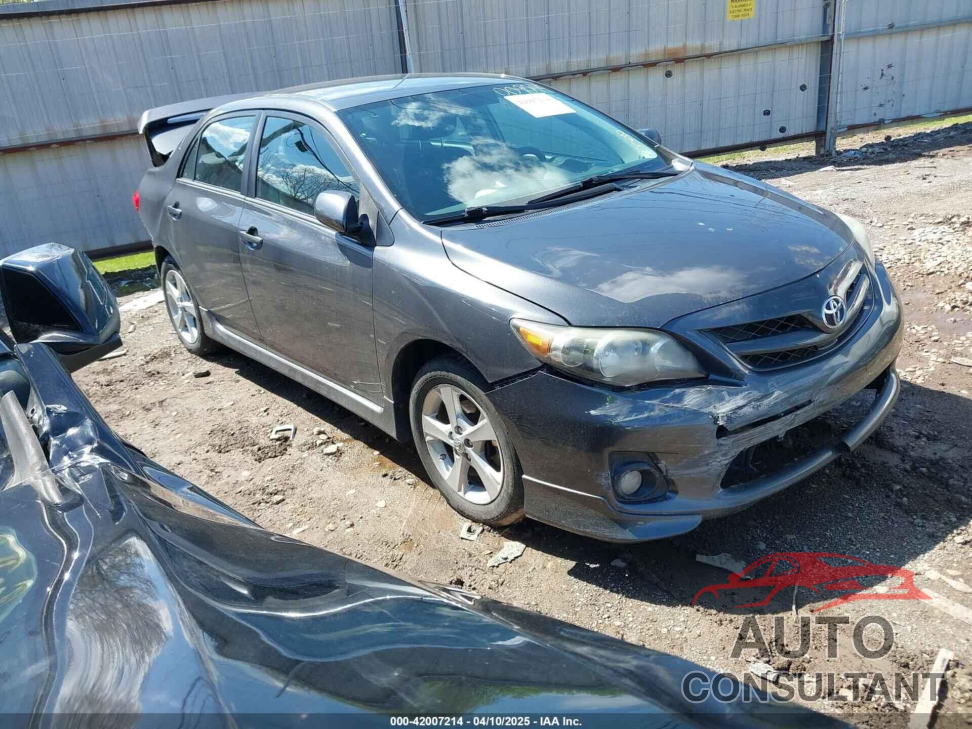 TOYOTA COROLLA 2013 - 2T1BU4EE2DC009044