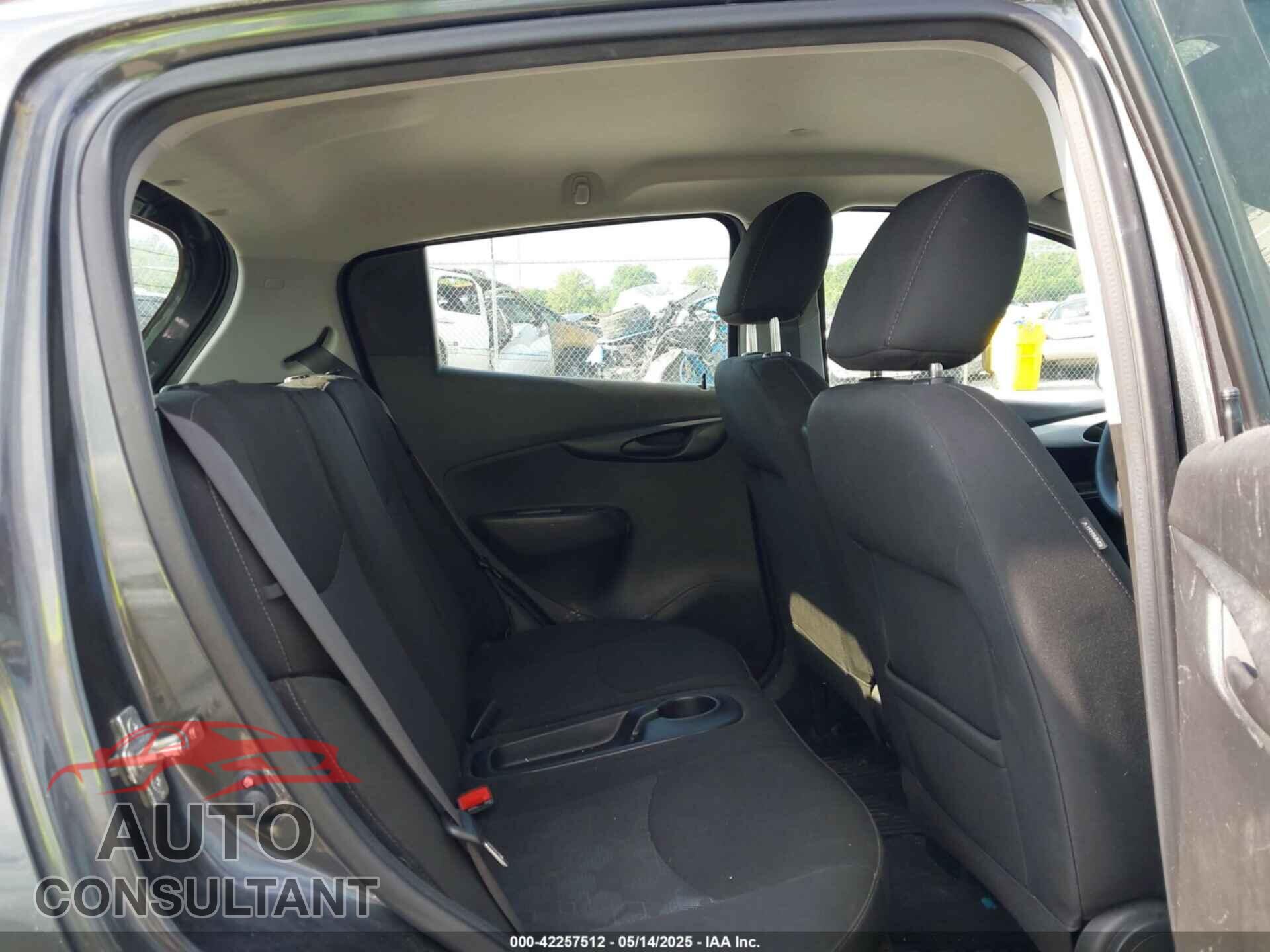 CHEVROLET SPARK 2017 - KL8CD6SA8HC740537