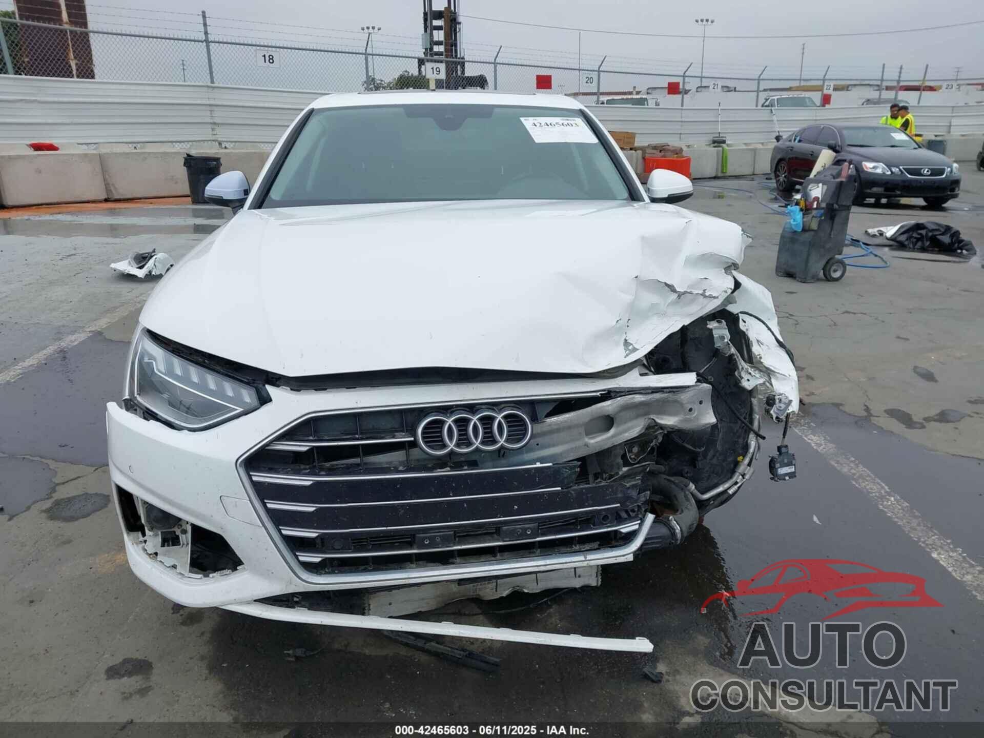 AUDI A4 2020 - WAUHMAF41LN004876