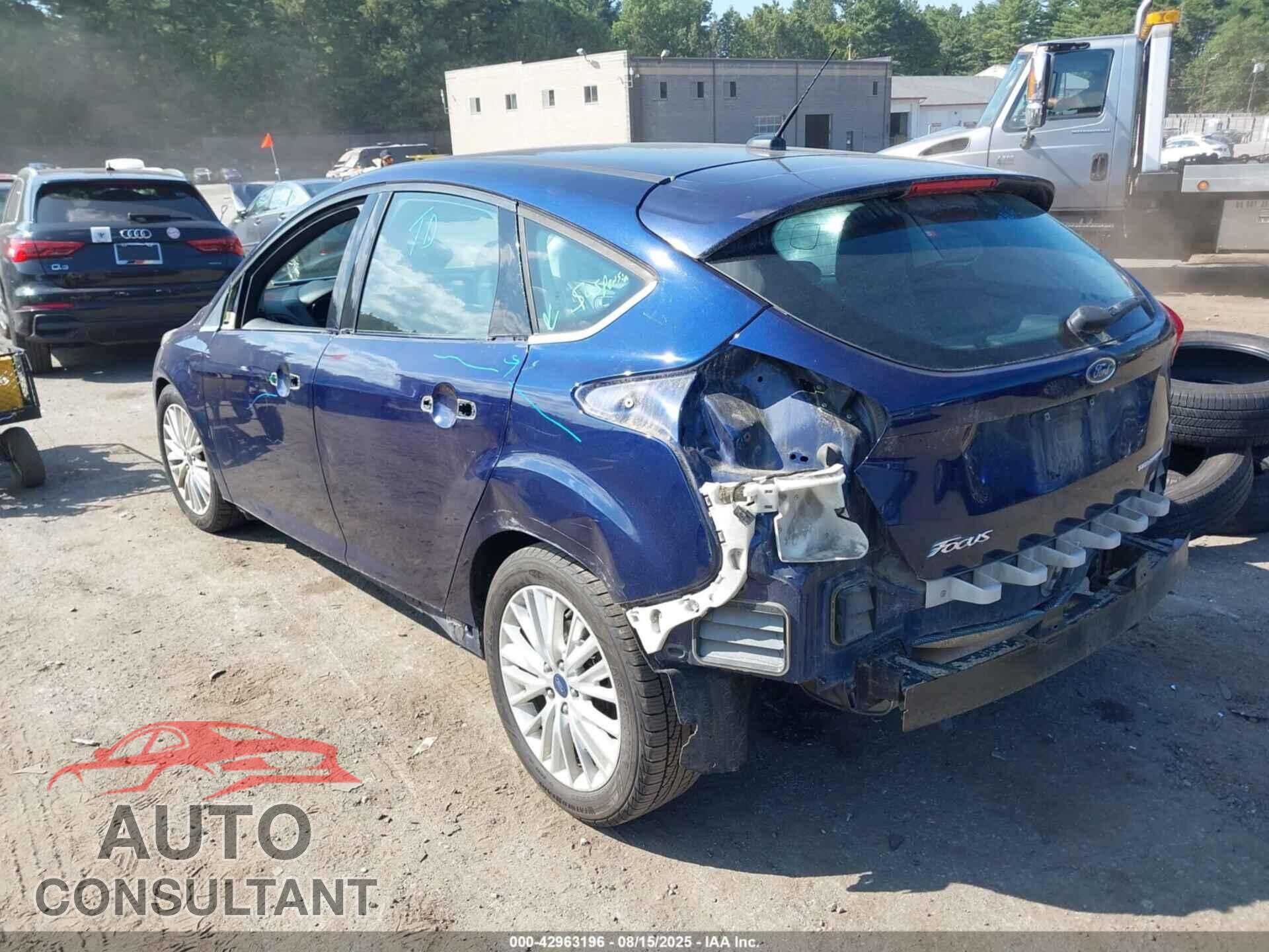 FORD FOCUS 2016 - 1FADP3N20GL254072