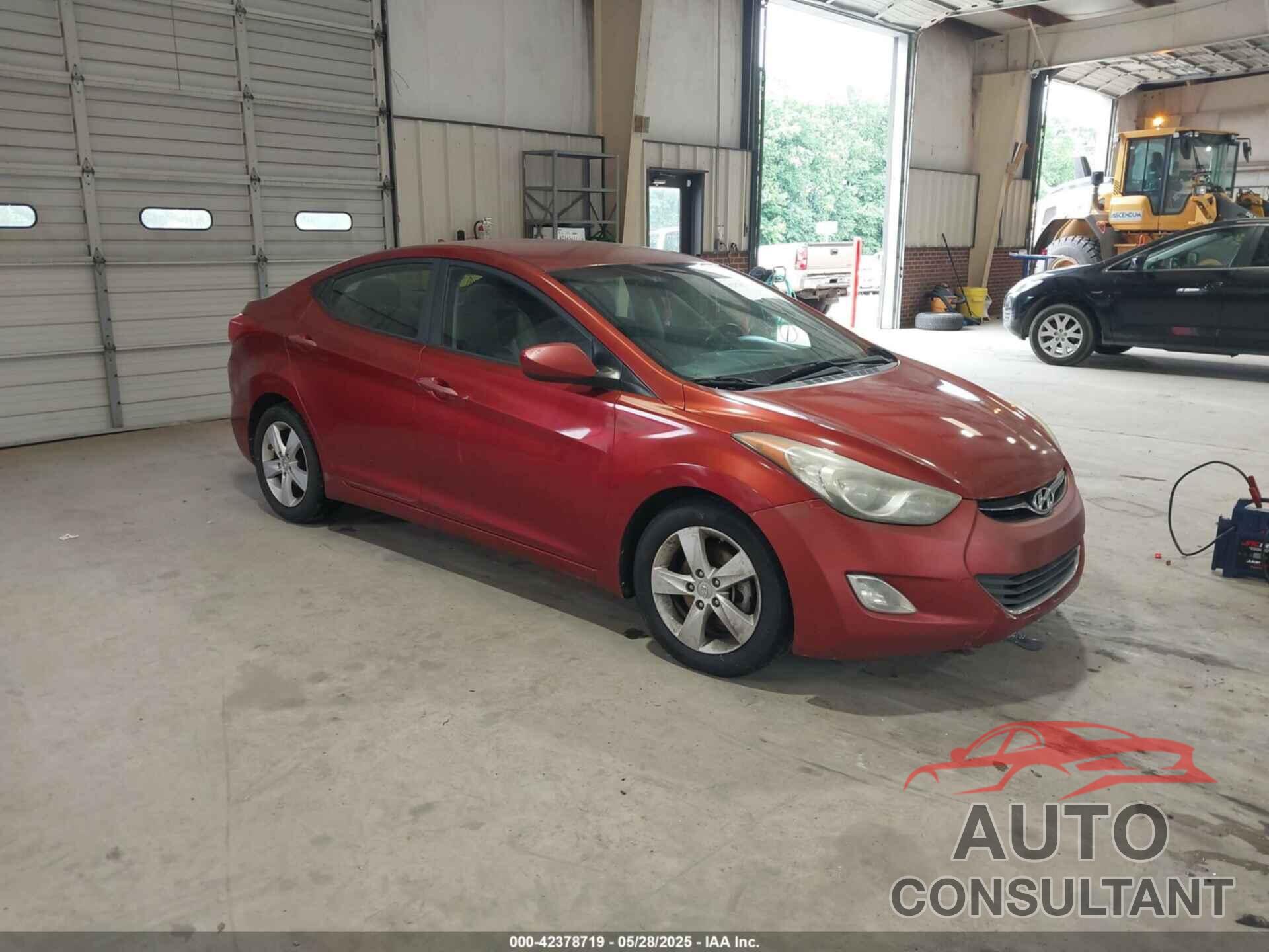 HYUNDAI ELANTRA 2013 - 5NPDH4AE1DH388666