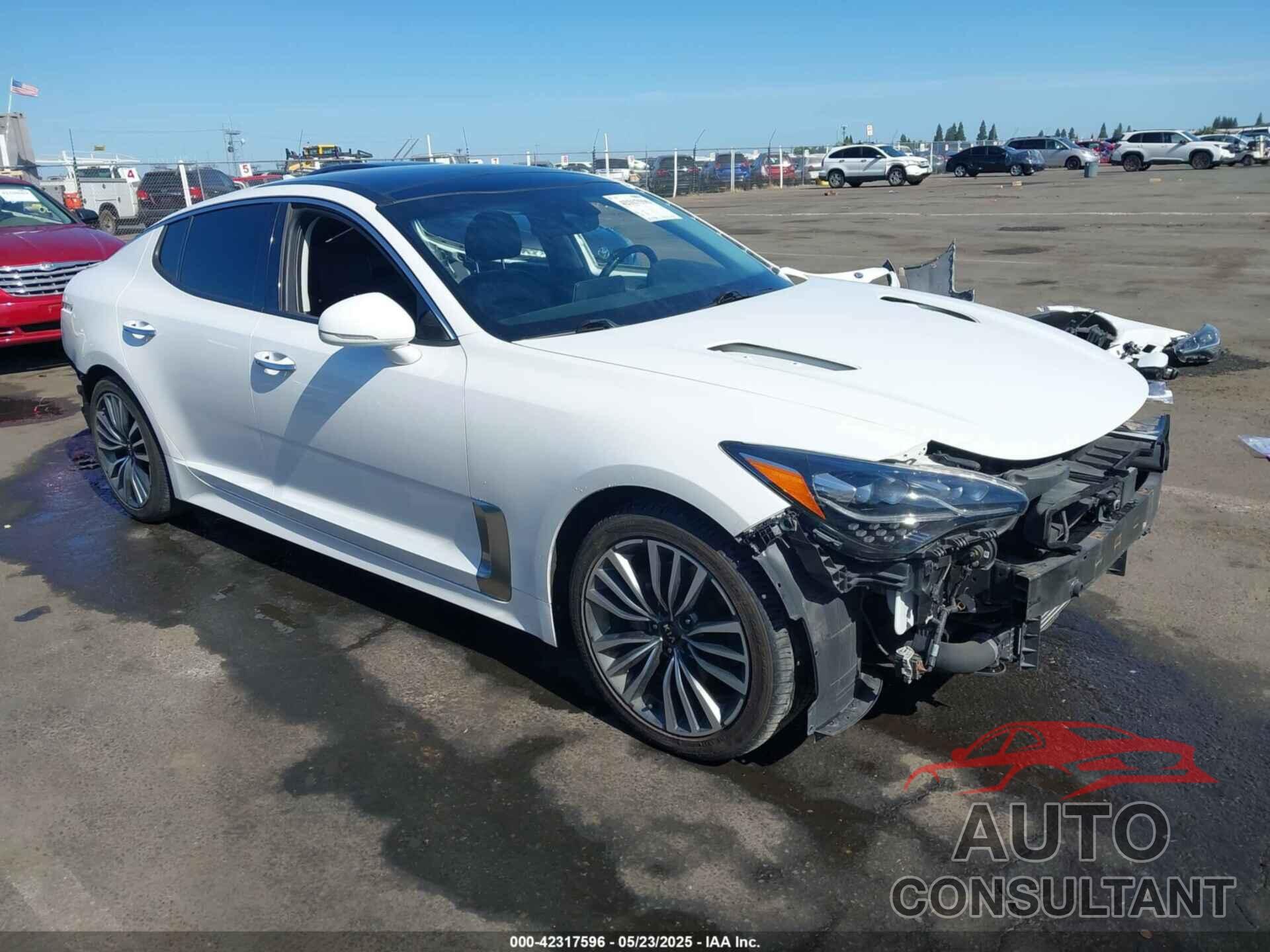 KIA STINGER 2019 - KNAE25LAXK6055019